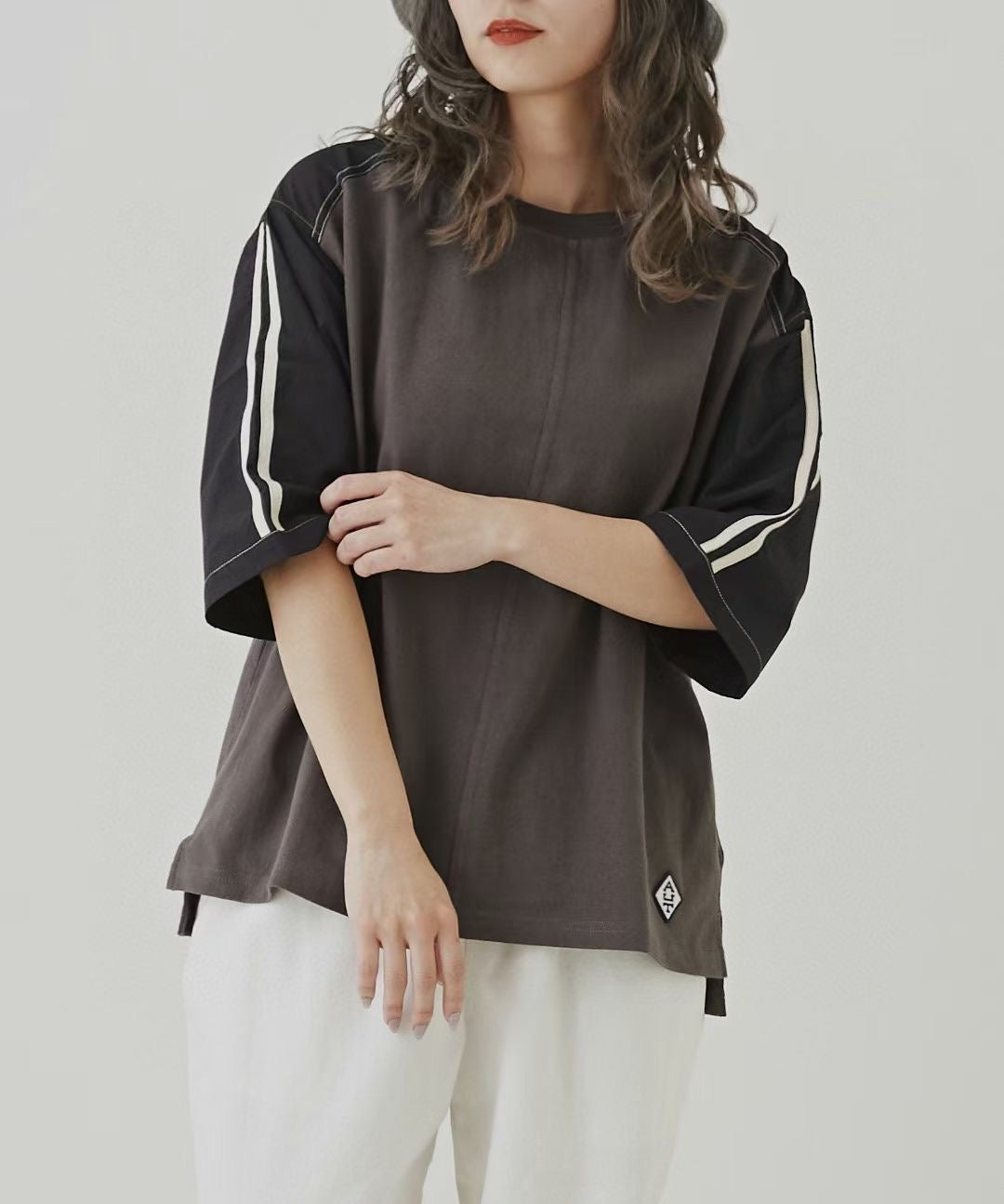 Cube sugar撞色tee