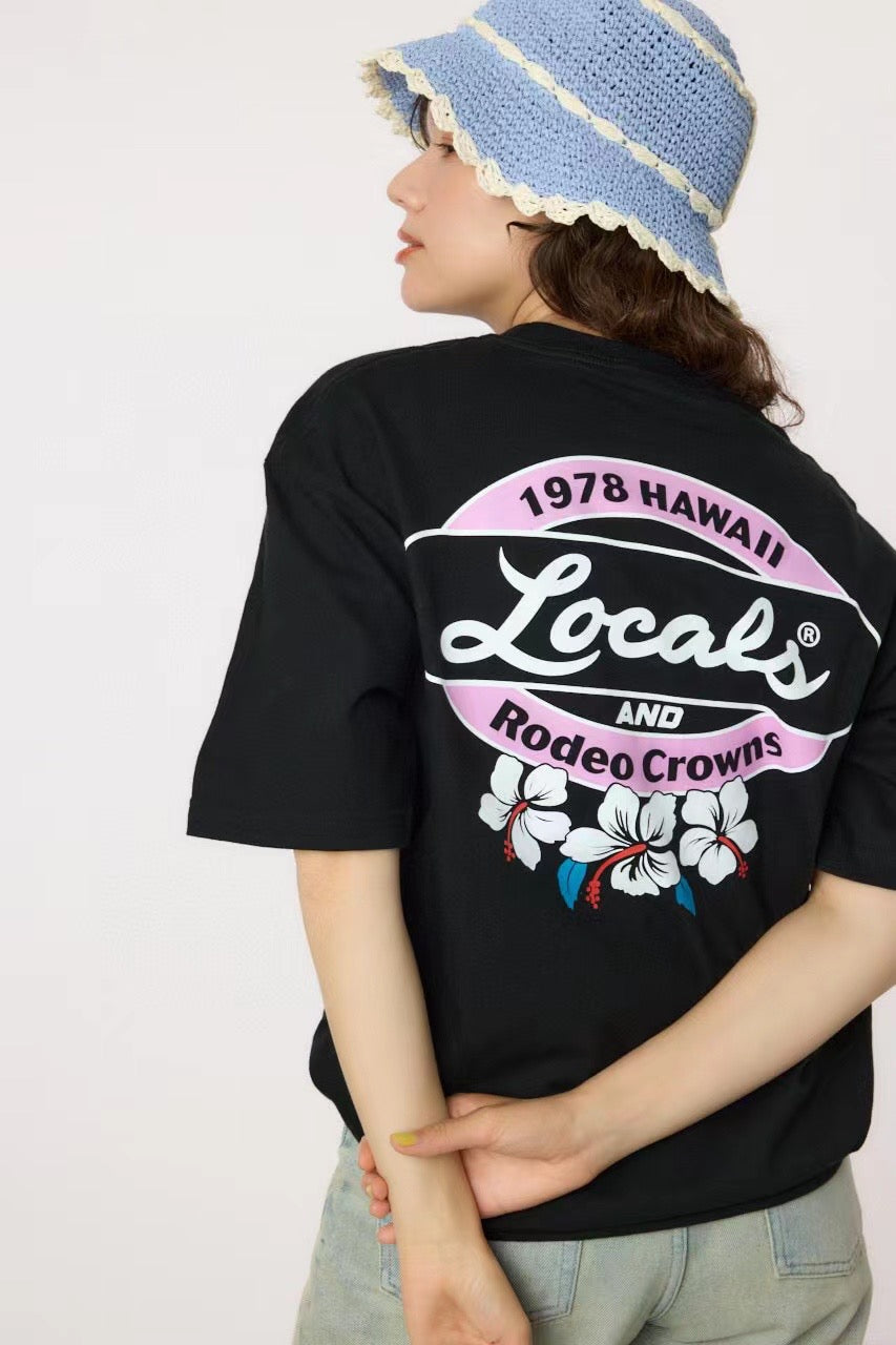 Rodeo crowns 花朵字母 tee