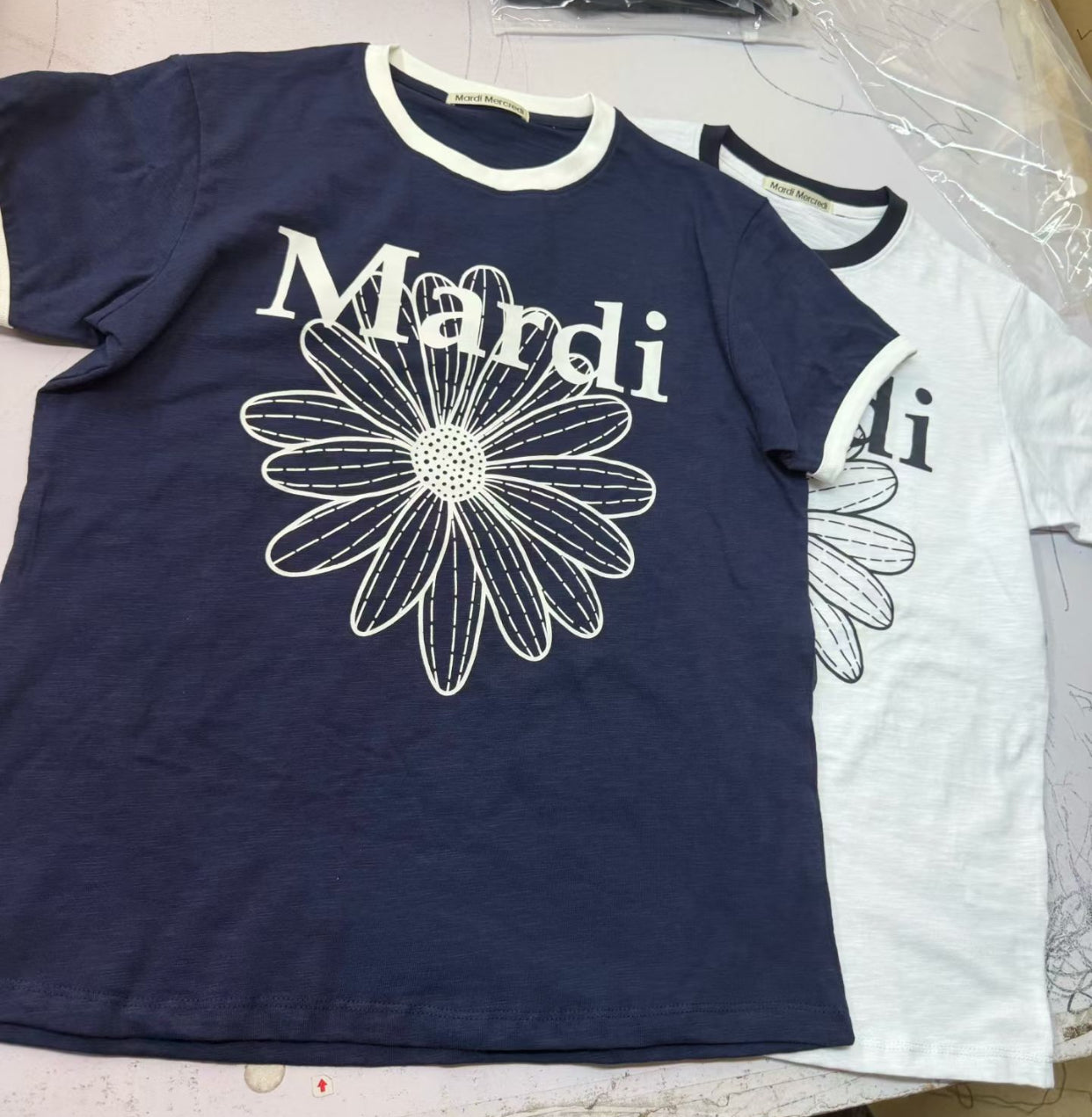 Mardi撞色印花tee