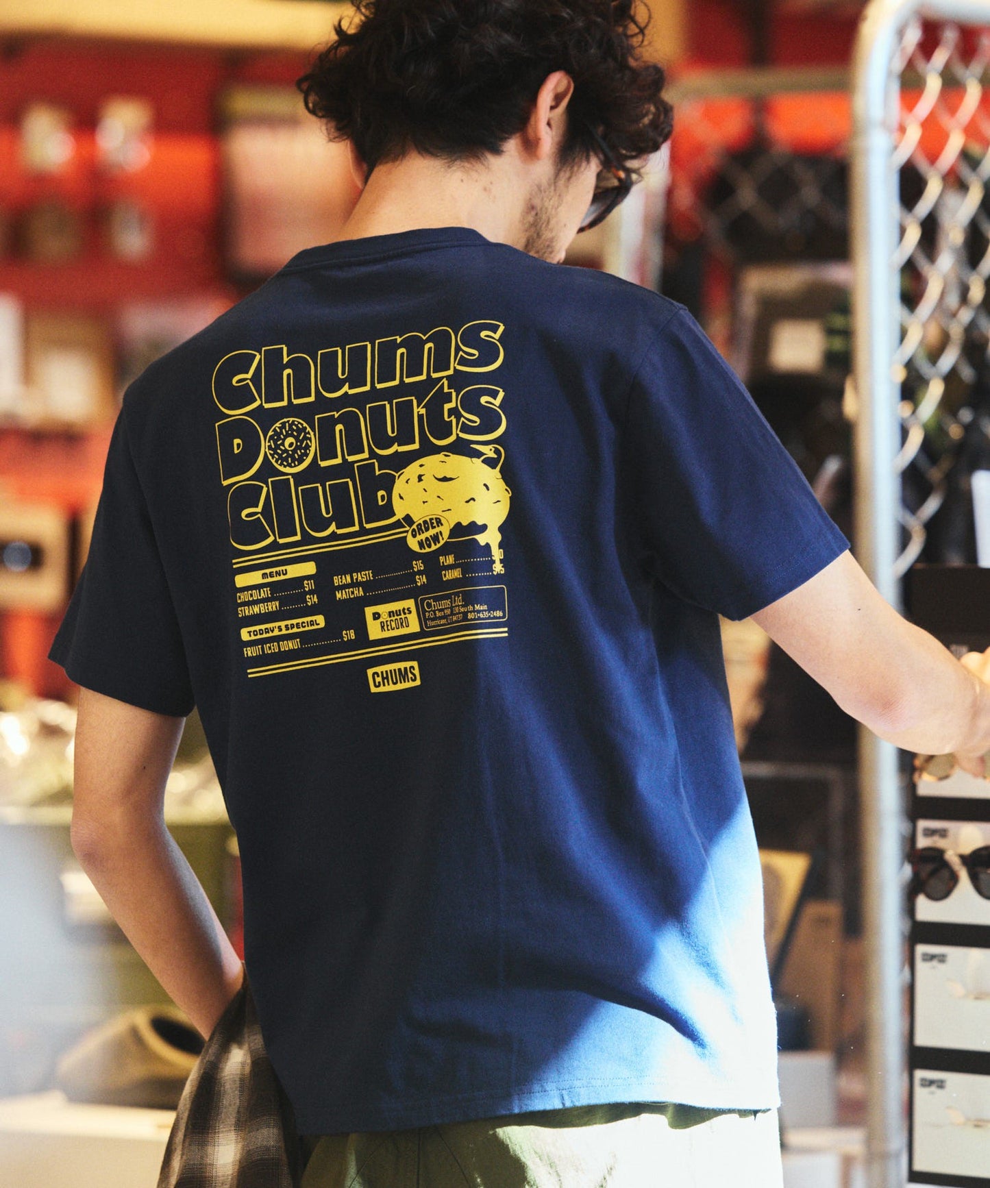 Chums donut tee
