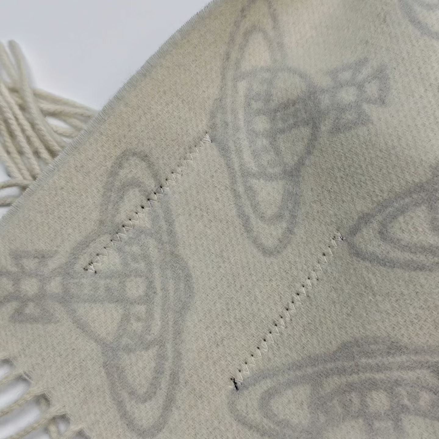 Vivienne Westwood提花雙面羊毛頸巾