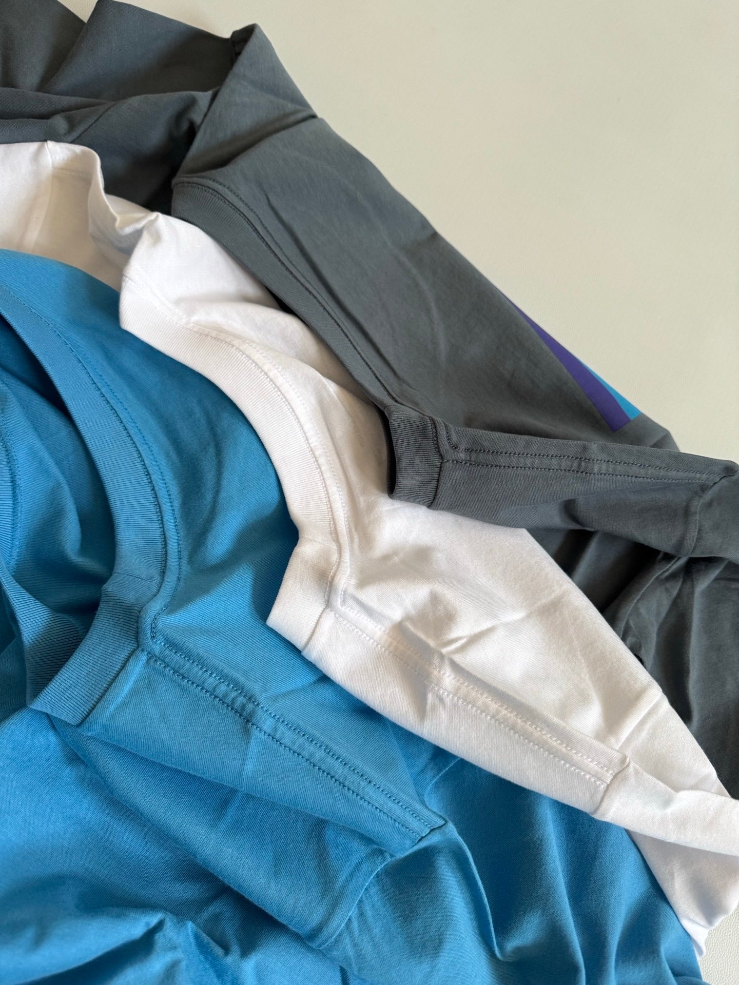 Patagonia colourful tee