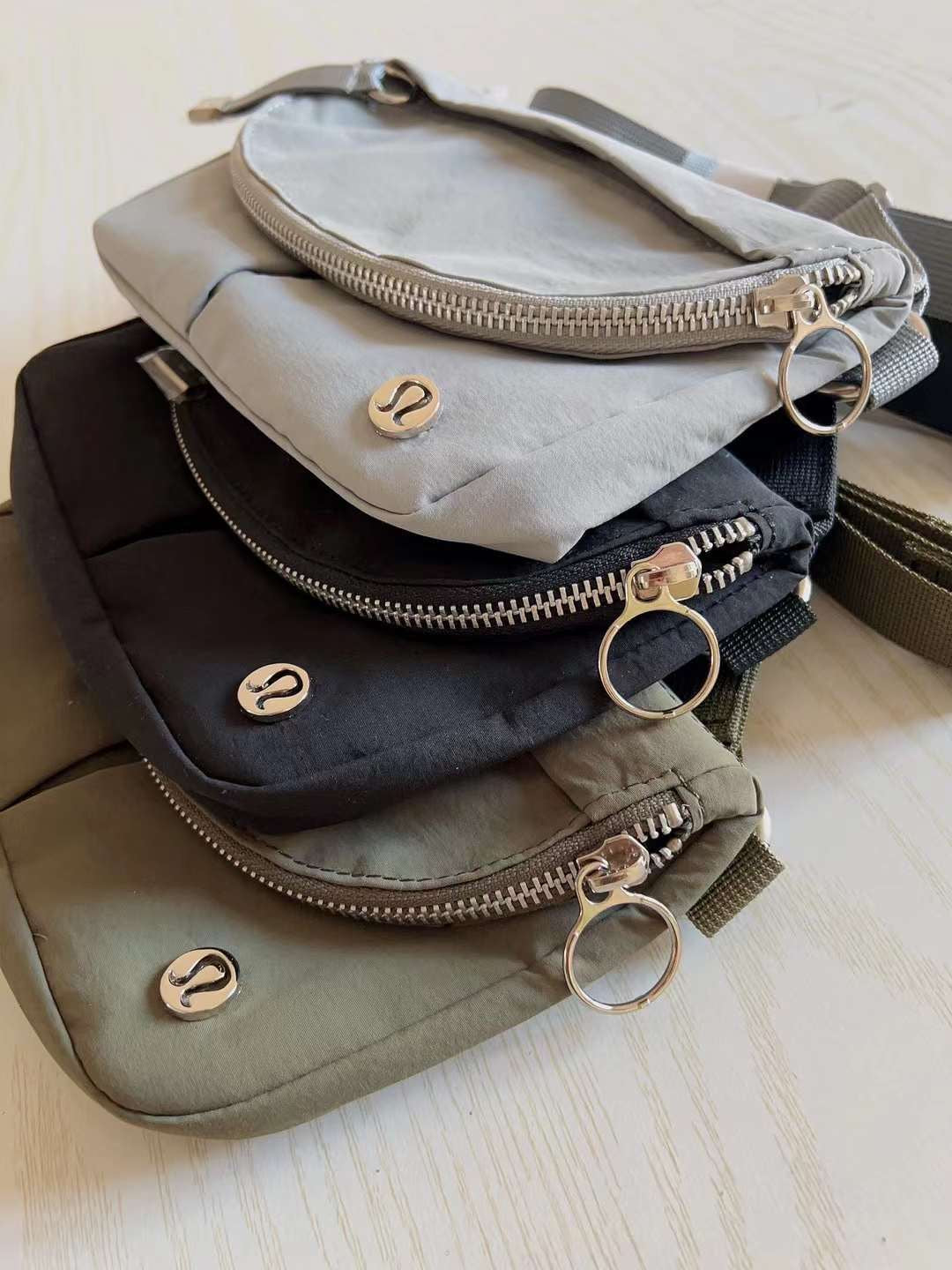 Lululemon 袋