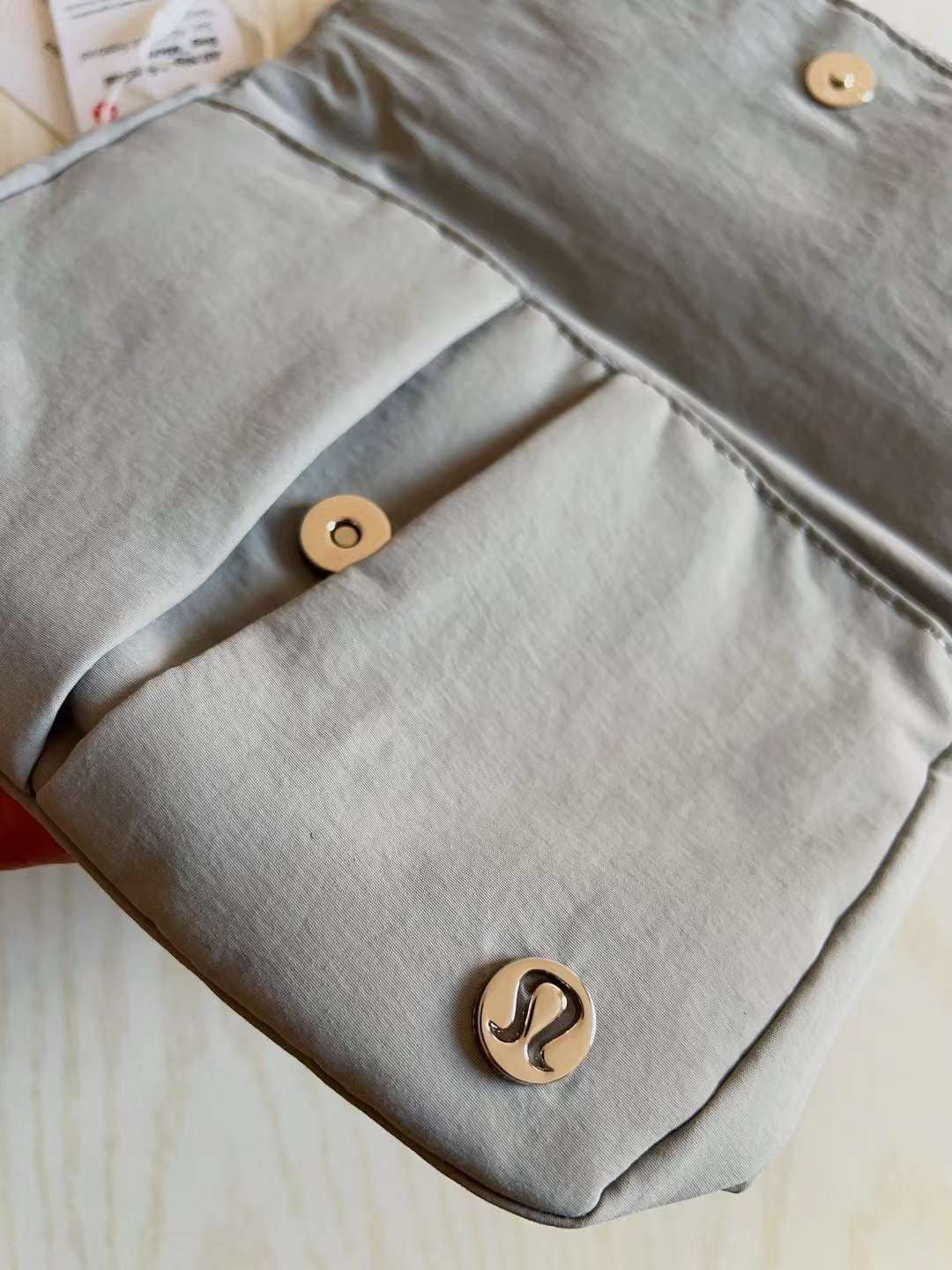 Lululemon 袋