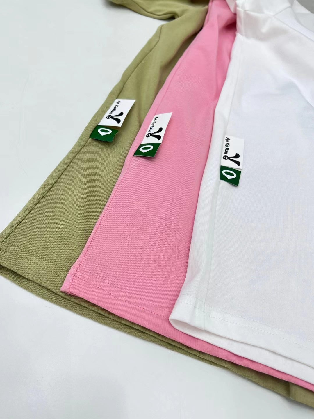 An Ko Rau rabbit tee