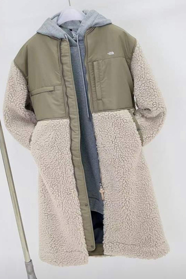 The North Face 羊羔中長外套