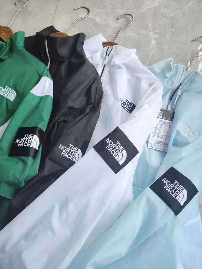 TNF 企領外套