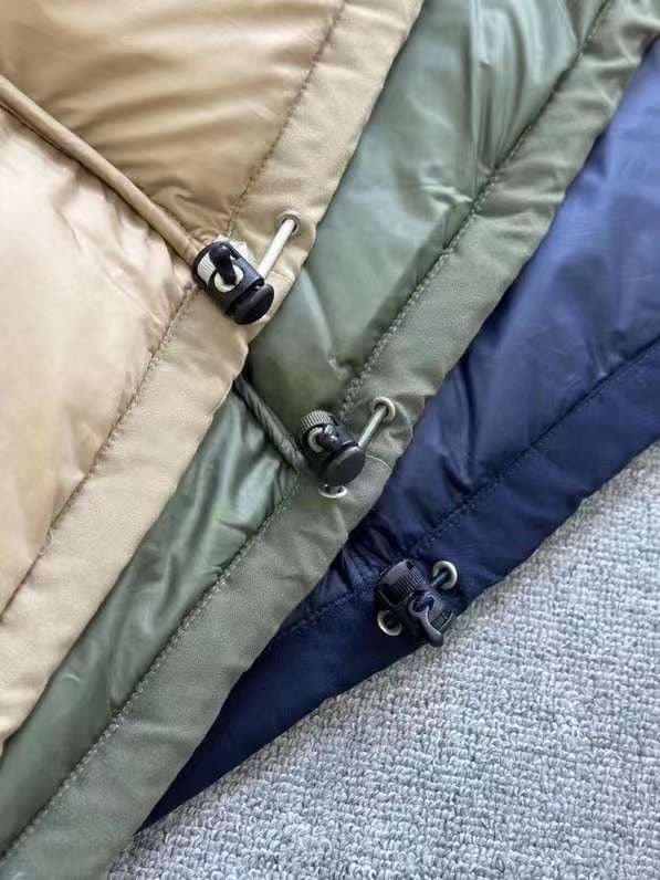 TNF 羊羔外套
