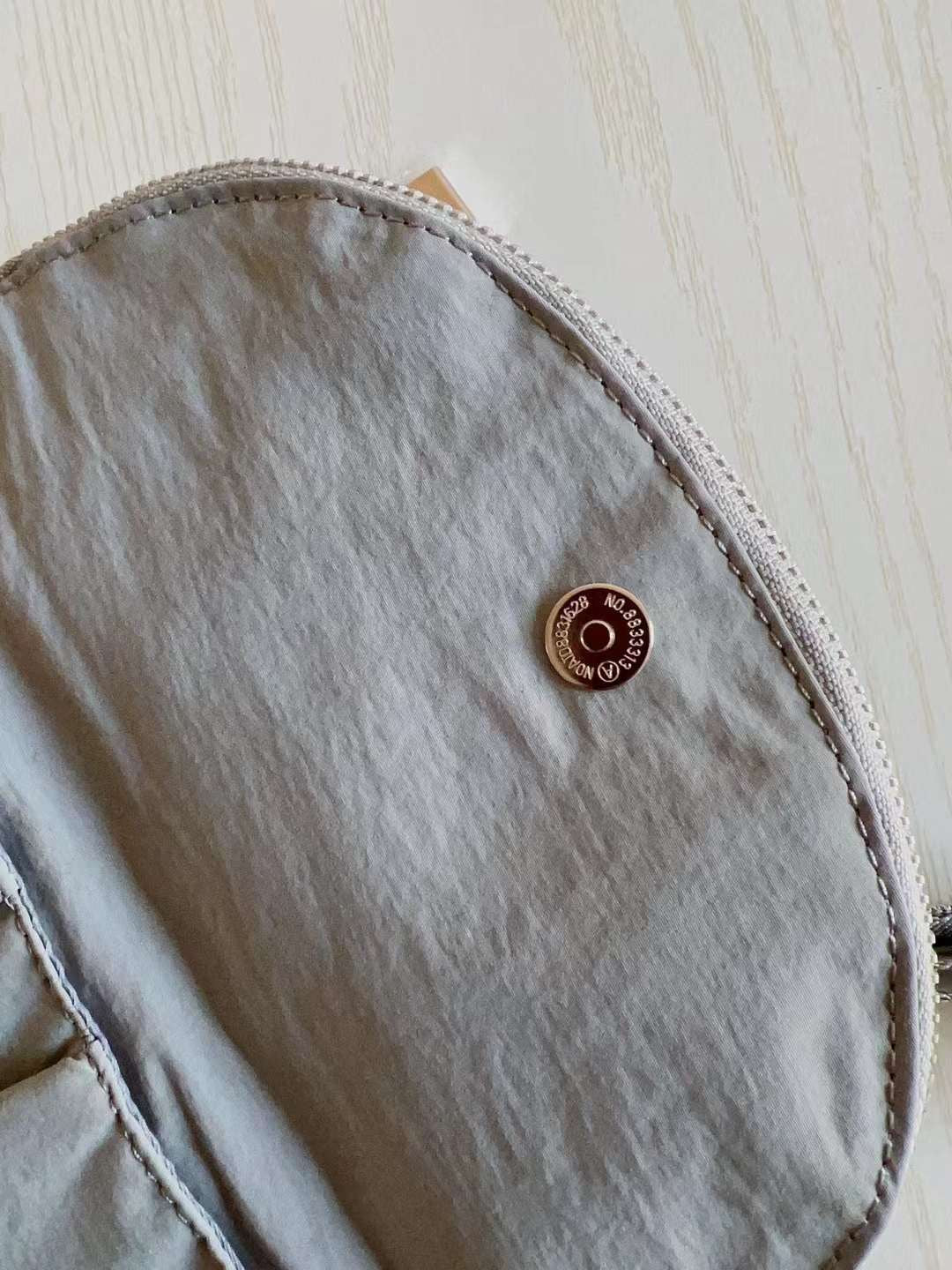 Lululemon 袋