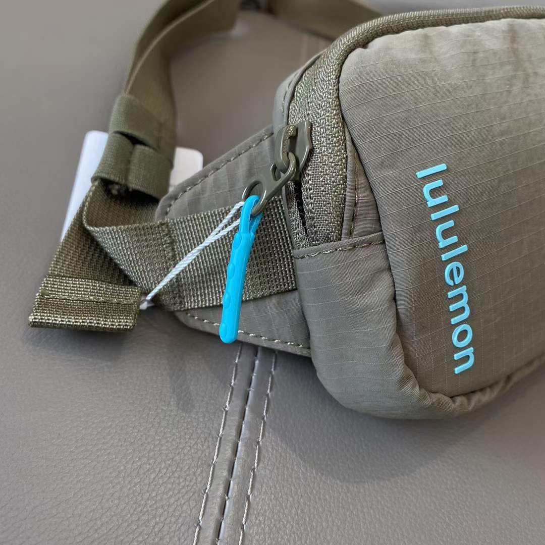Lululemon 腰包/斜咩袋