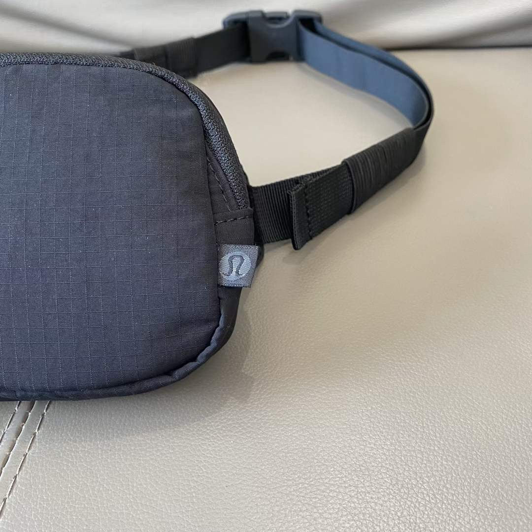 Lululemon 腰包/斜咩袋