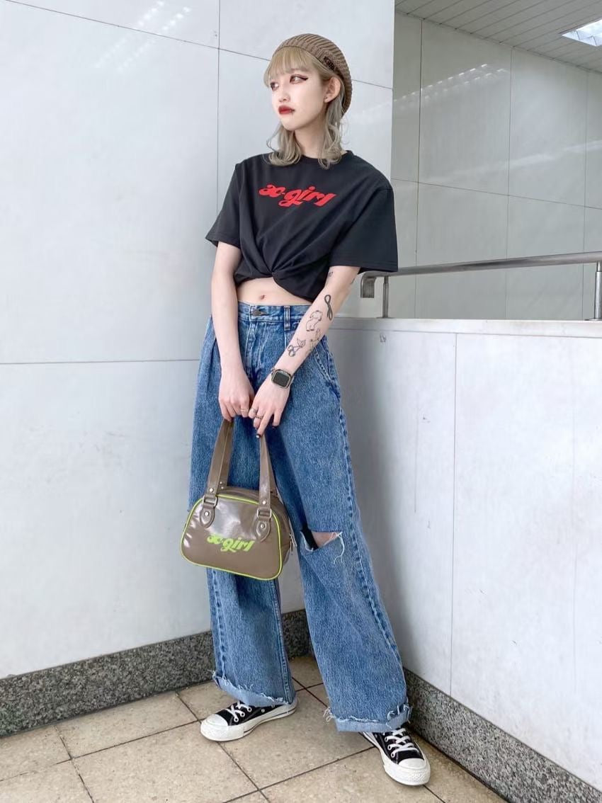 X girl 字母印花tee
