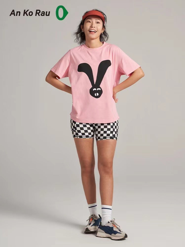 An Ko Rau rabbit tee
