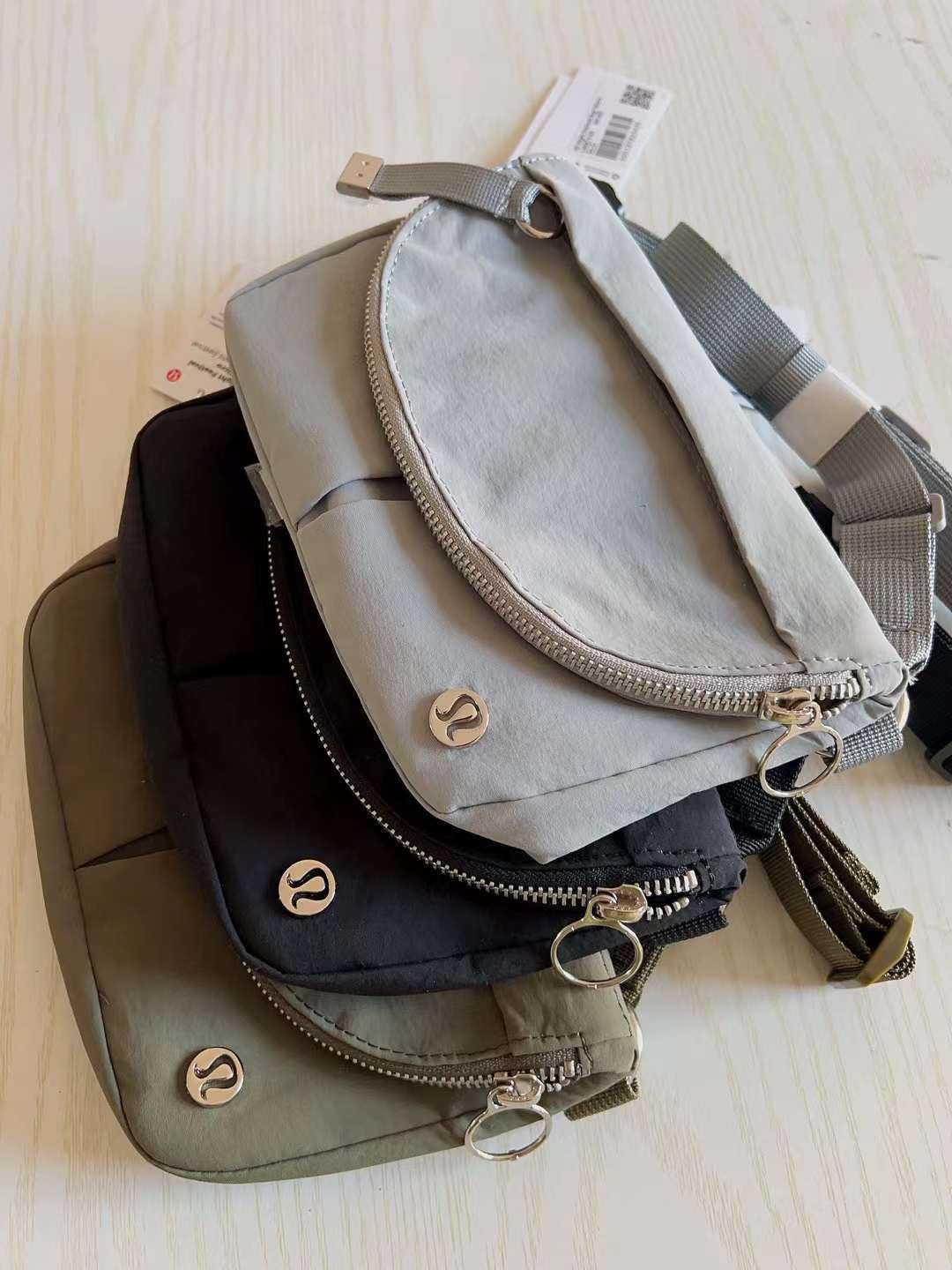 Lululemon 袋