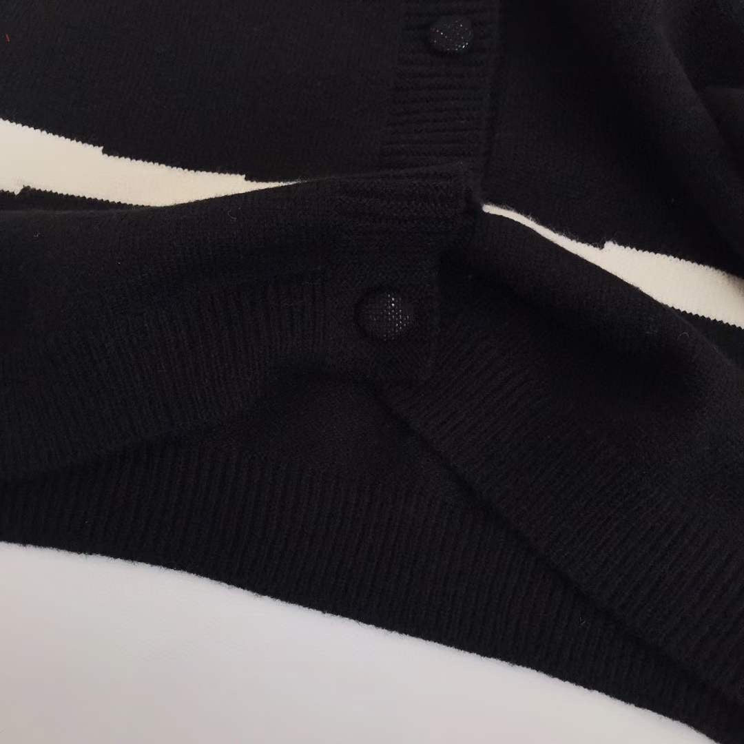 Nenet V領cardigan