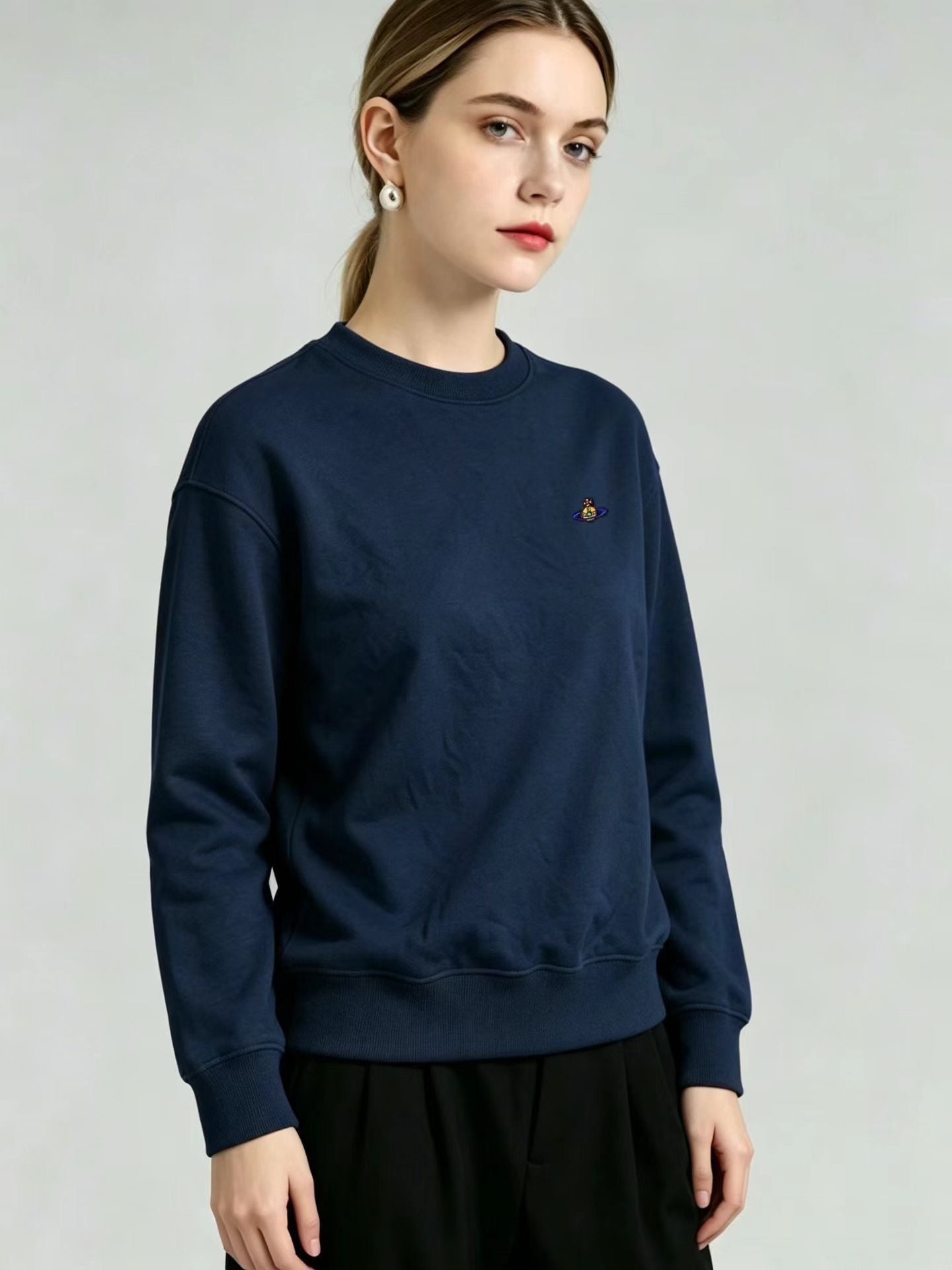 Vivienne Westwood logo衛衣