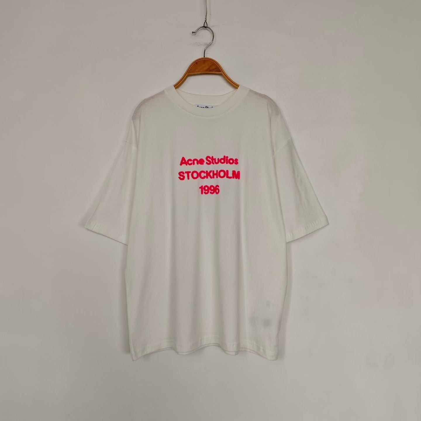 Acne studios 植絨logo tee