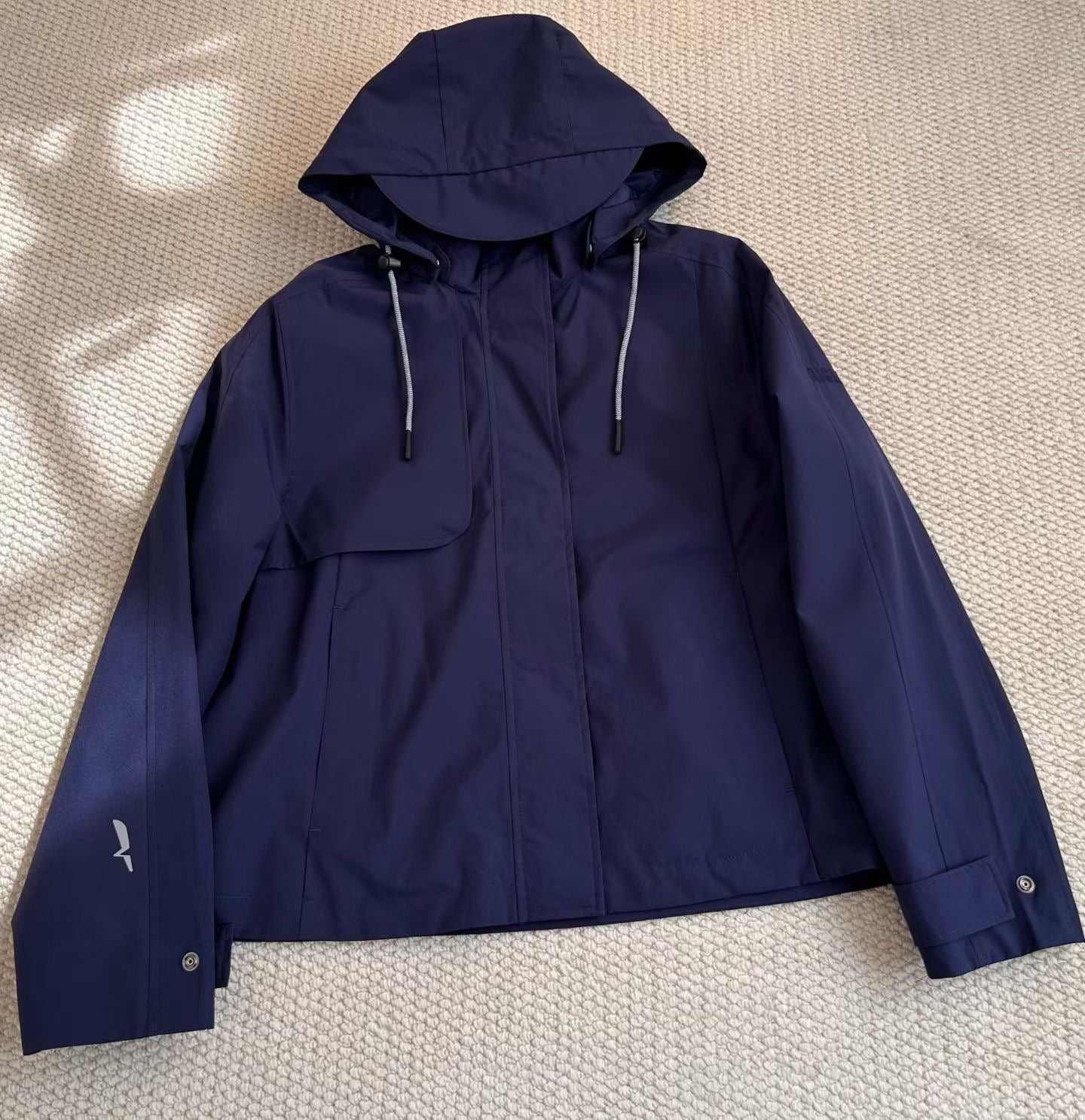 Aigle 防水外套