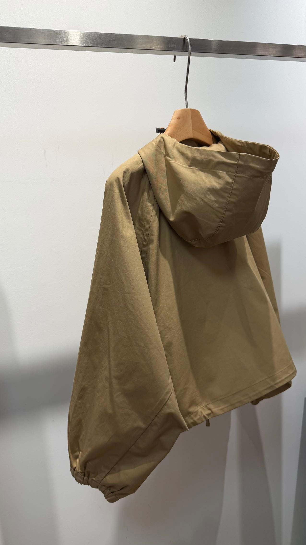 Vivienne Westwood 布貼風褸