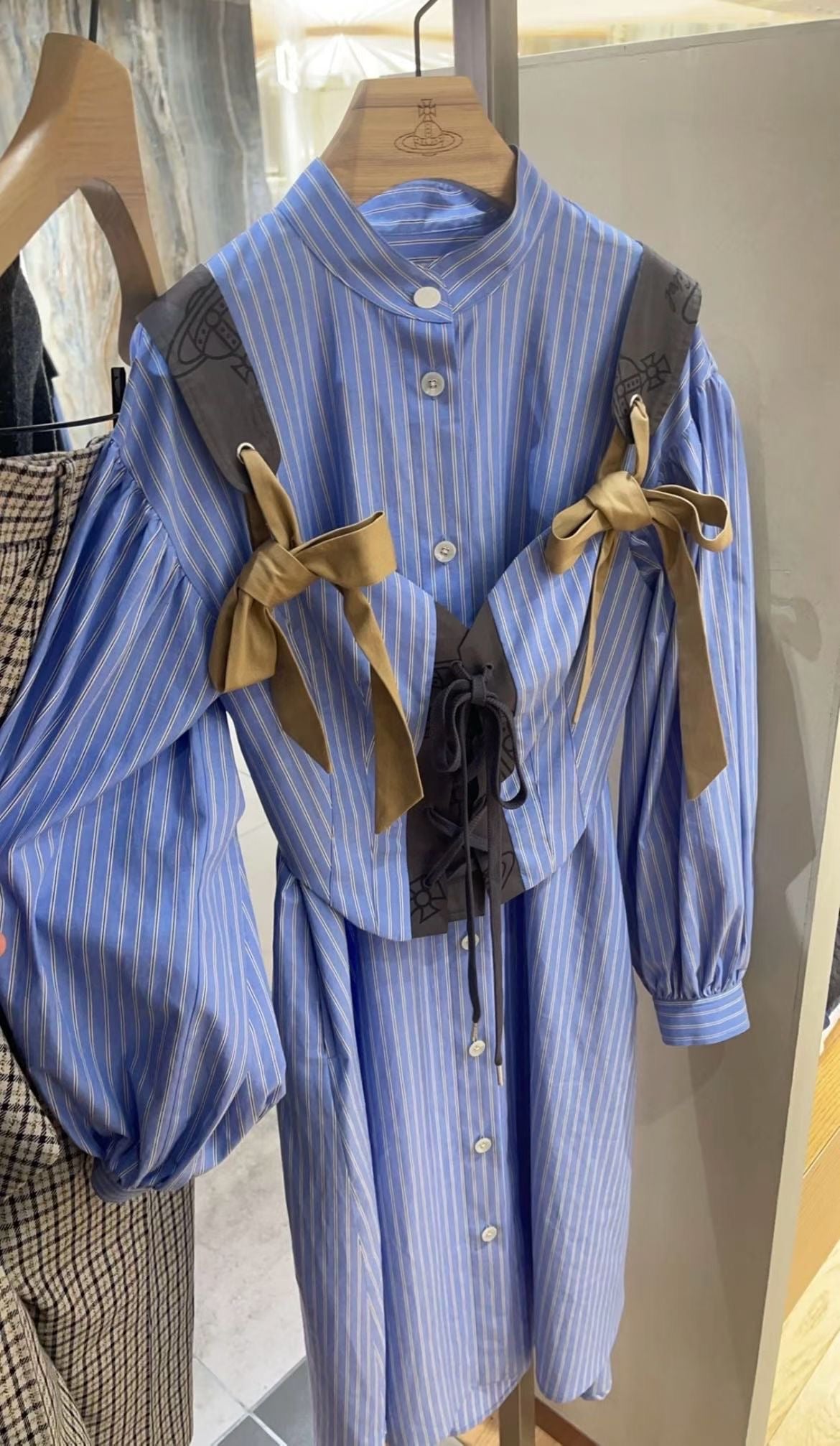 Vivienne Westwood裇衫one piece 連吊帶背心