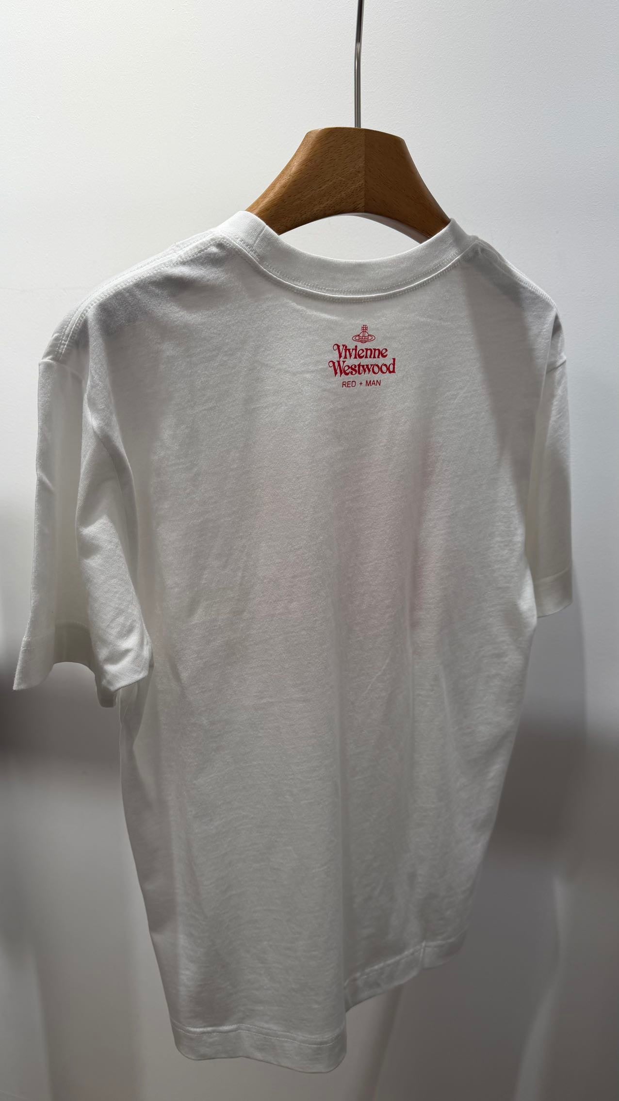 Vivienne Westwood 馬年tee