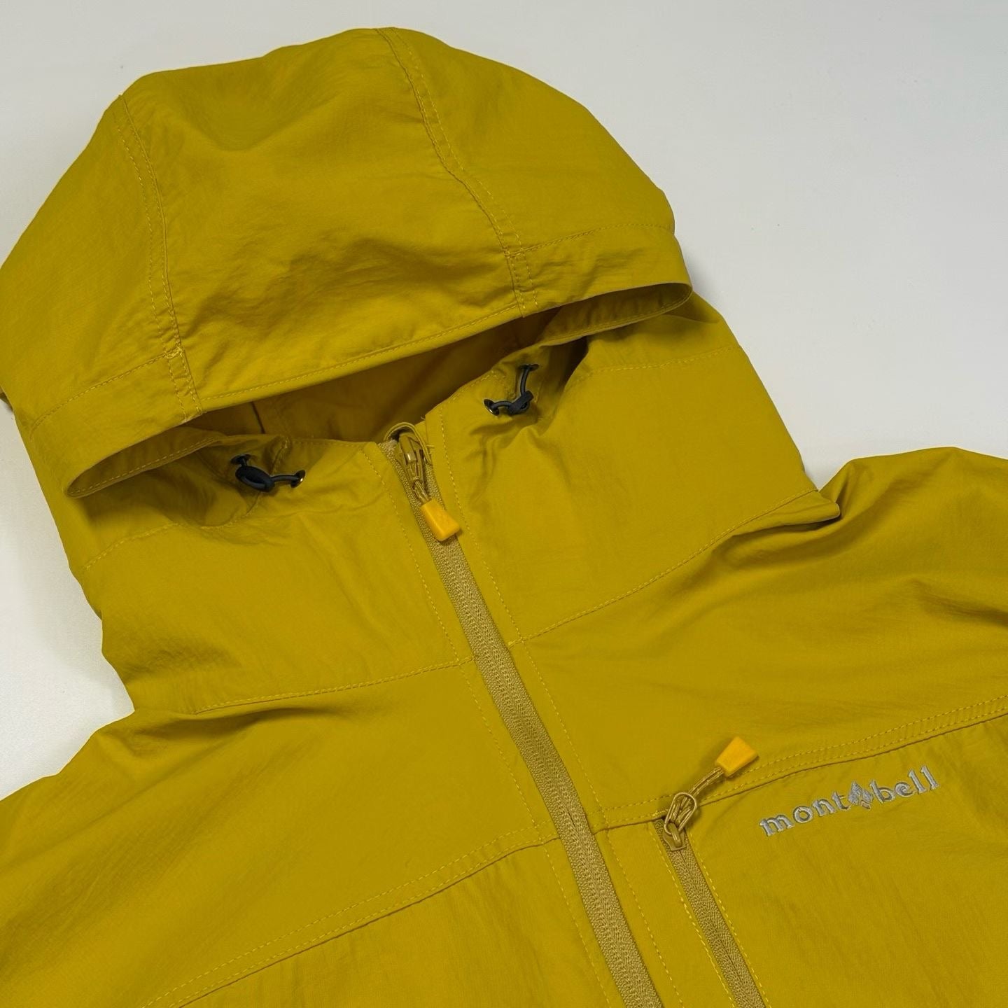 Mont bell 防風jacket