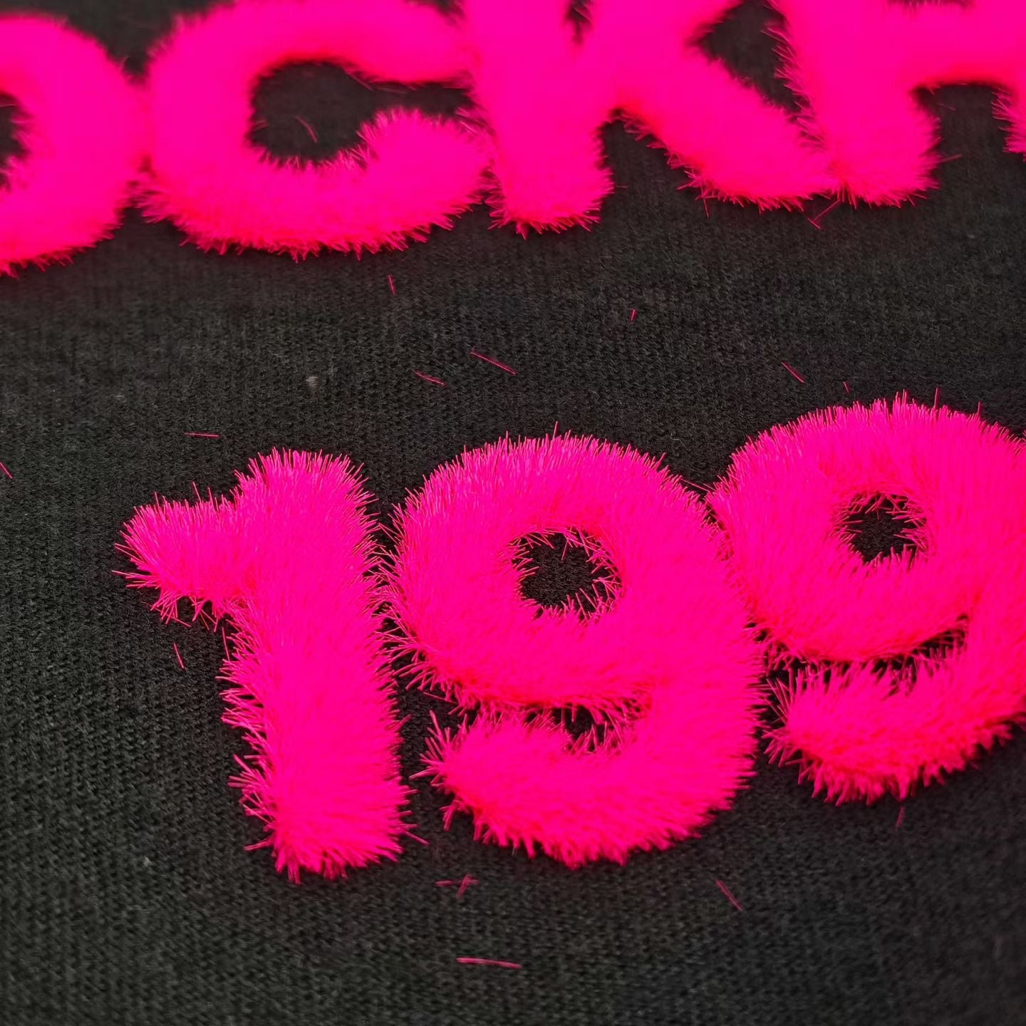 Acne studios 植絨logo tee