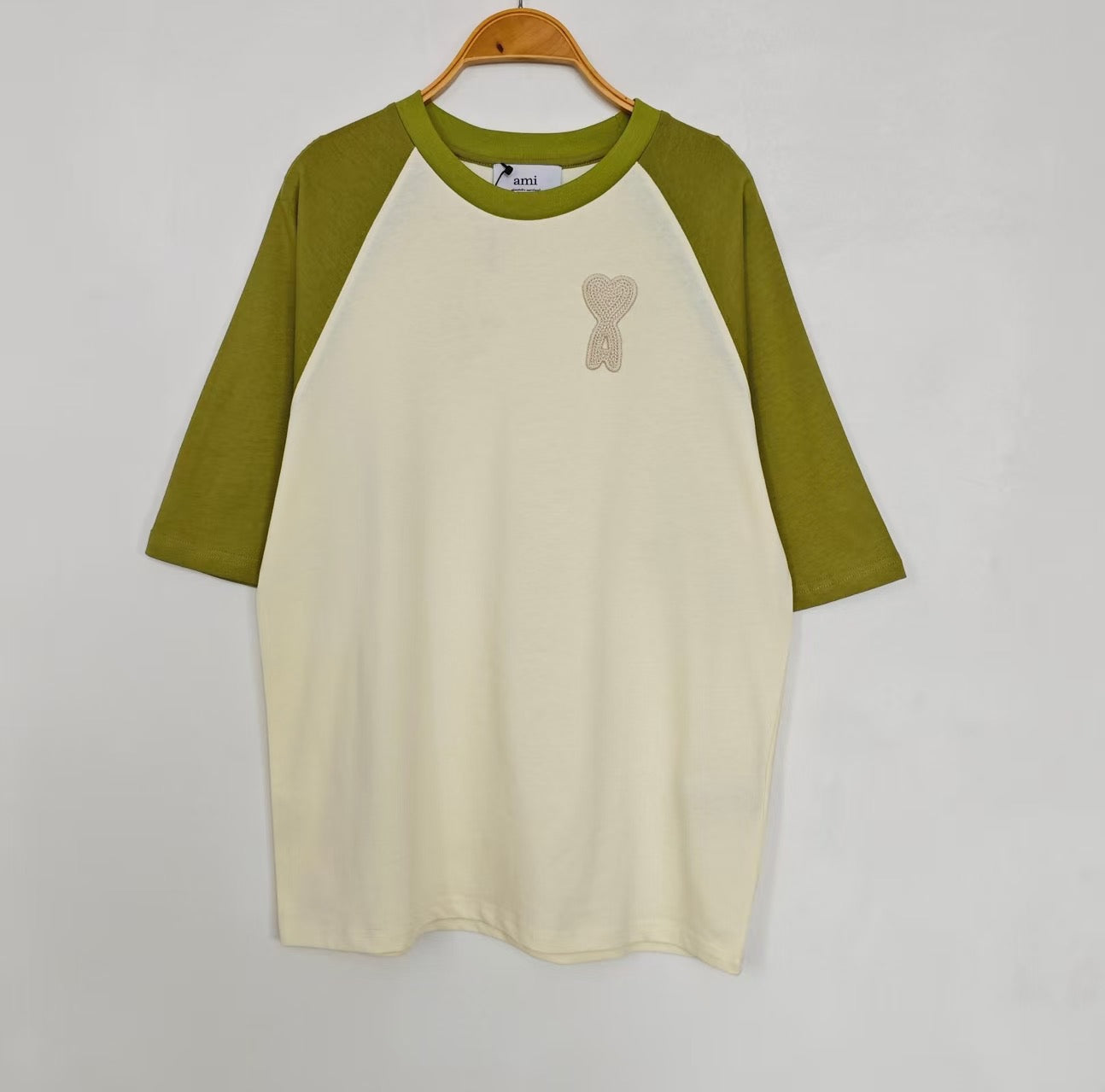 Ami 接拼tee
