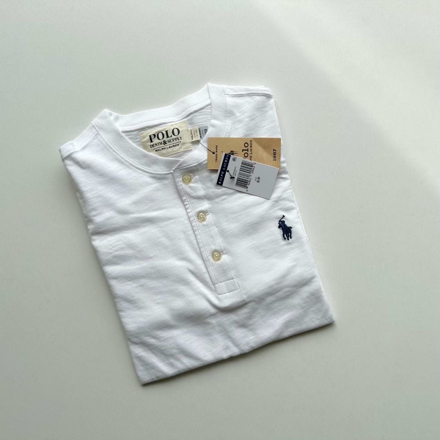 Polo圓領tee