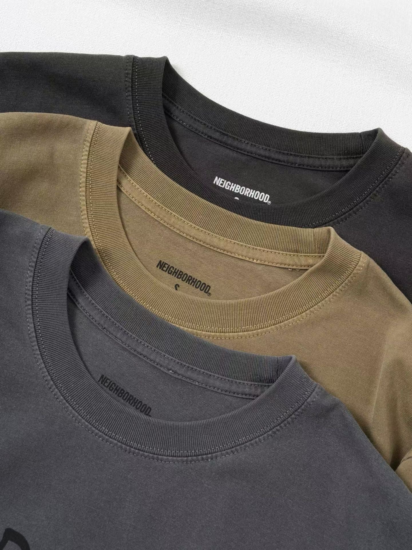Neighbourhood 洗水logo tee