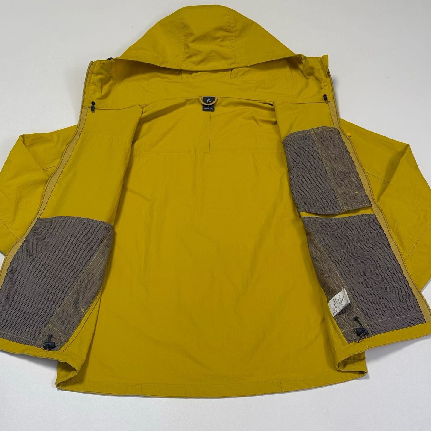 Mont bell 防風jacket