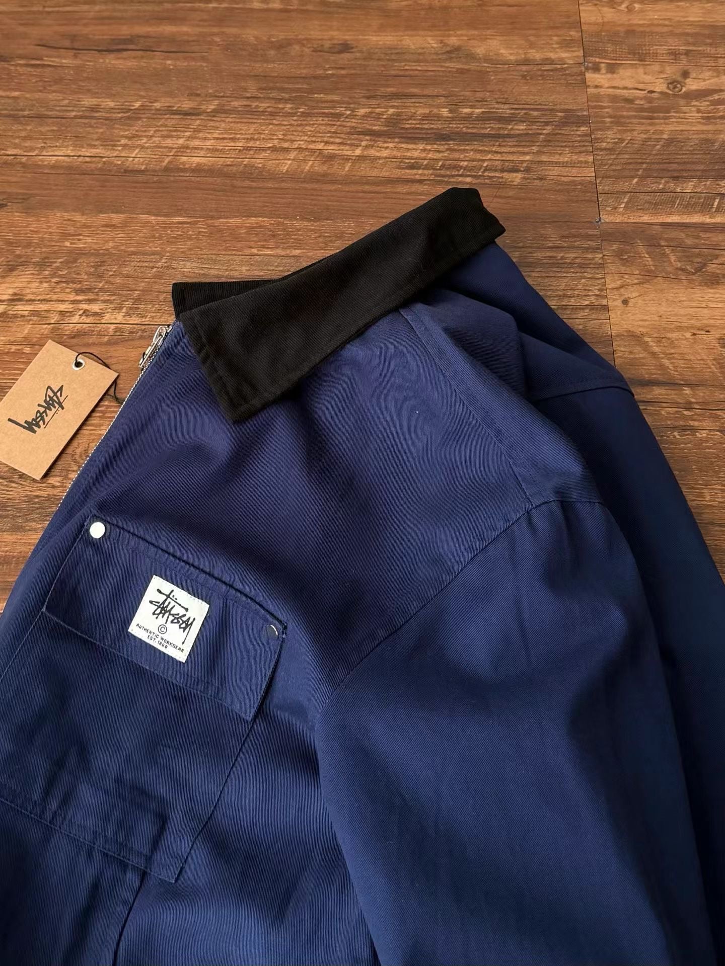 Stussy 外套