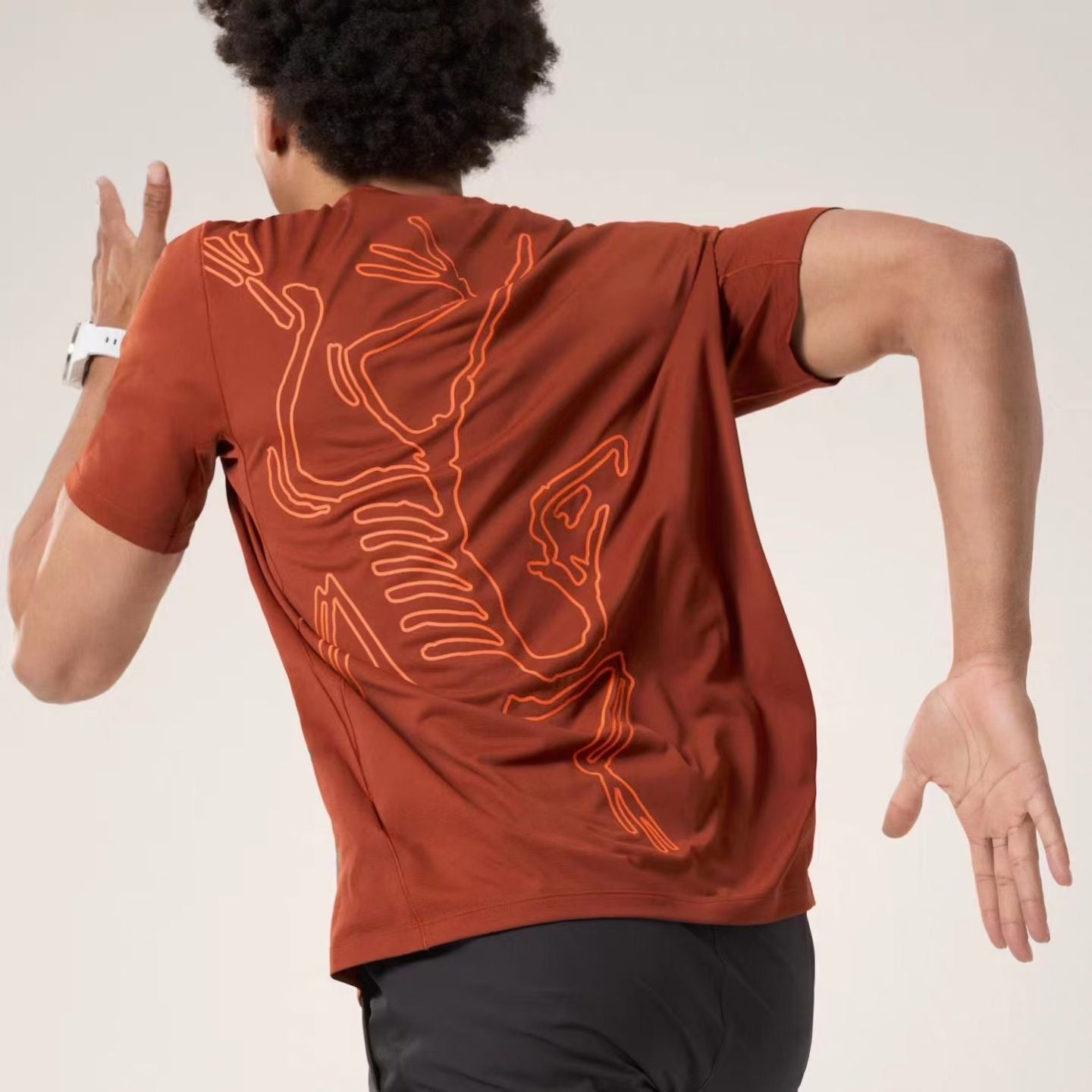 Arcteryx 速乾tee