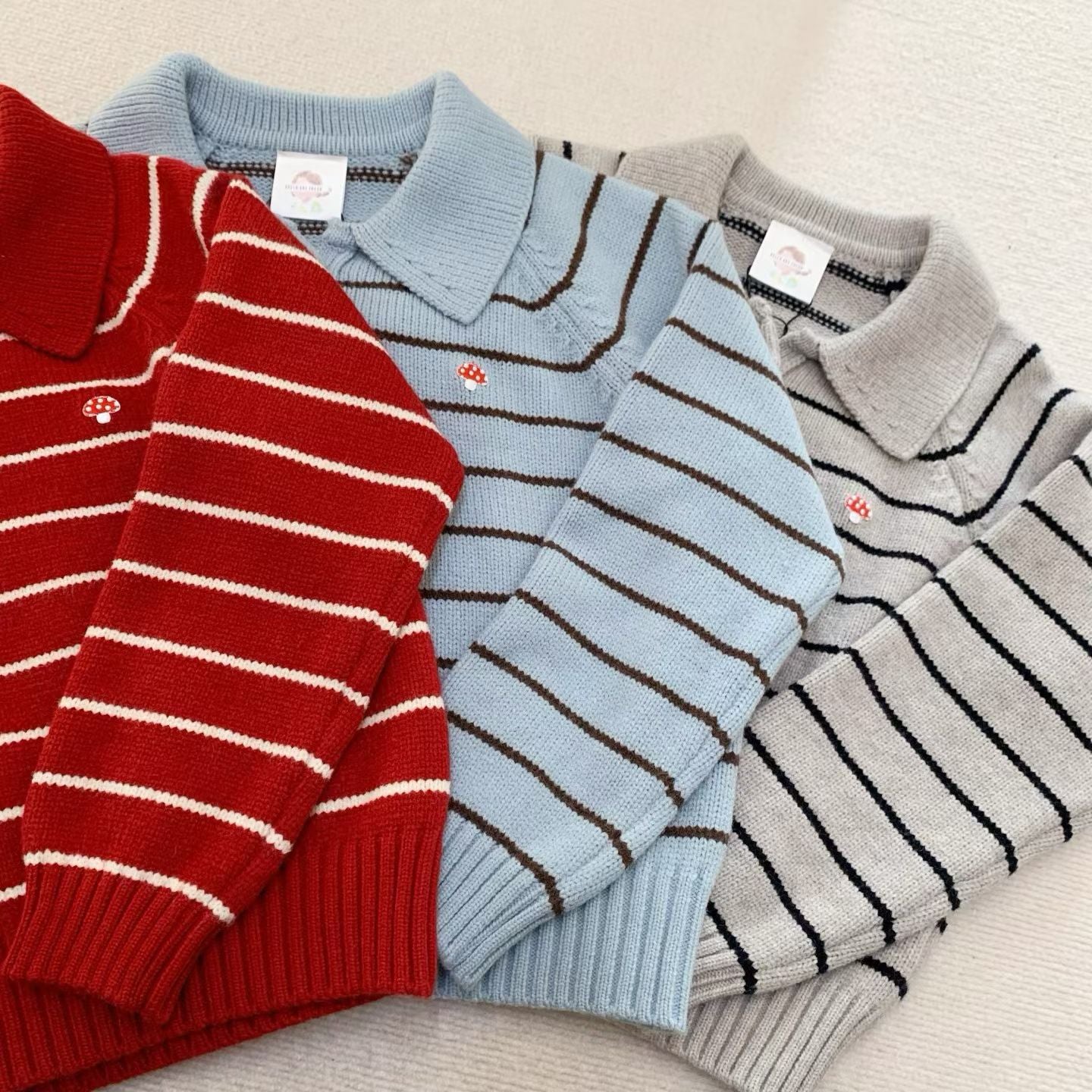 韓國Ade 磨菇polo shirt