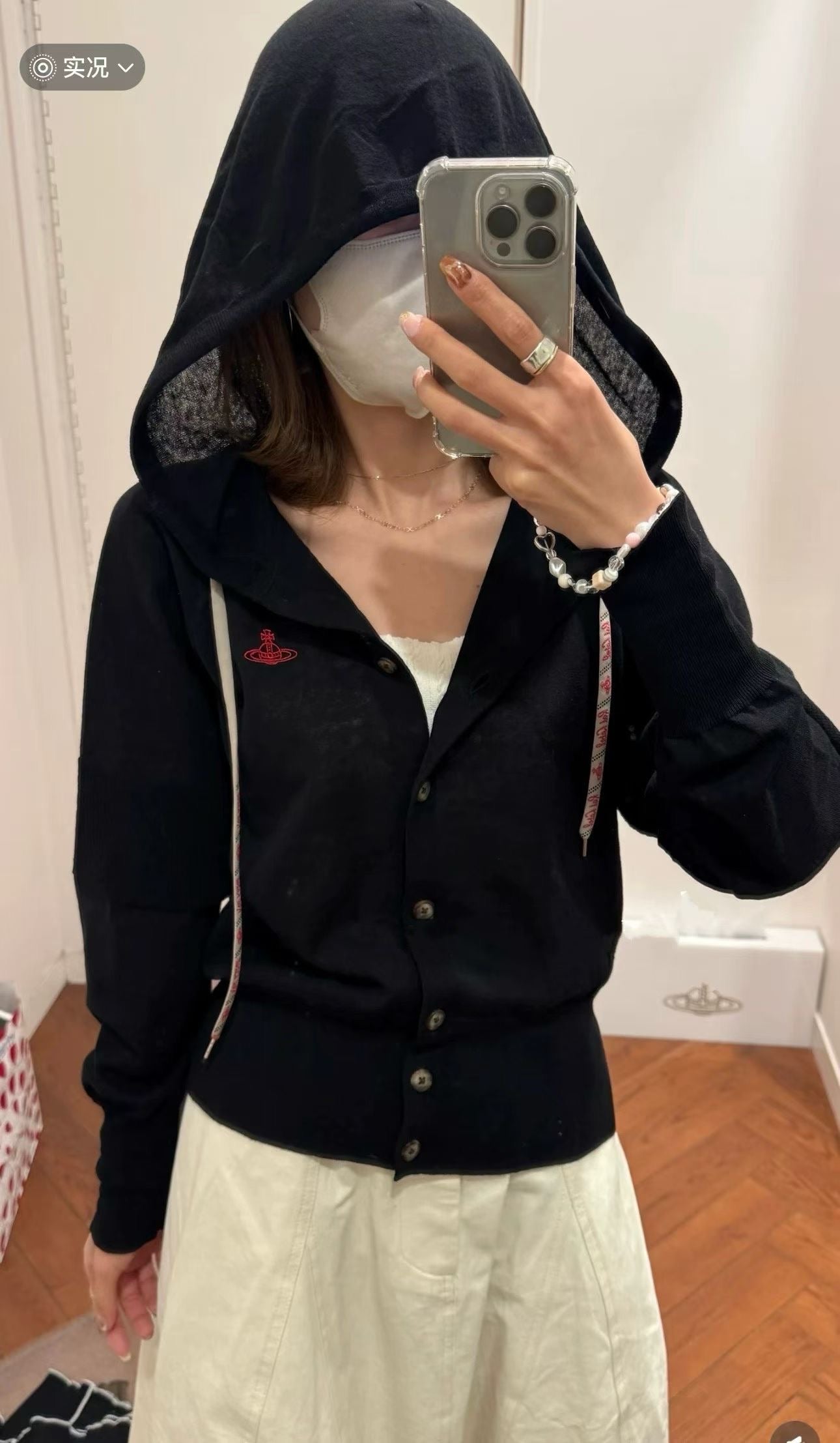 Vivienne Westwood有帽針織外套
