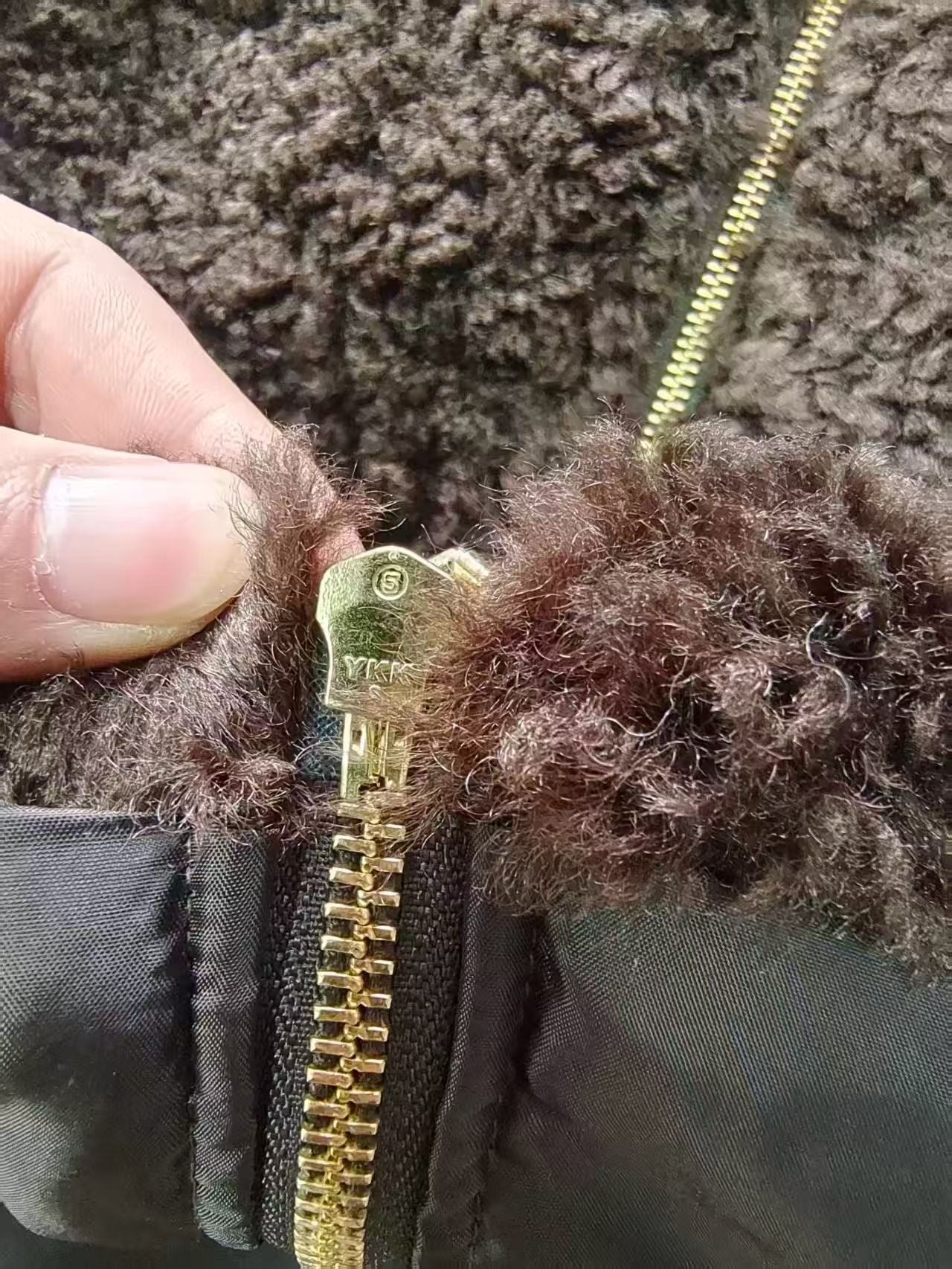 Pou Dou Dou毛毛外套