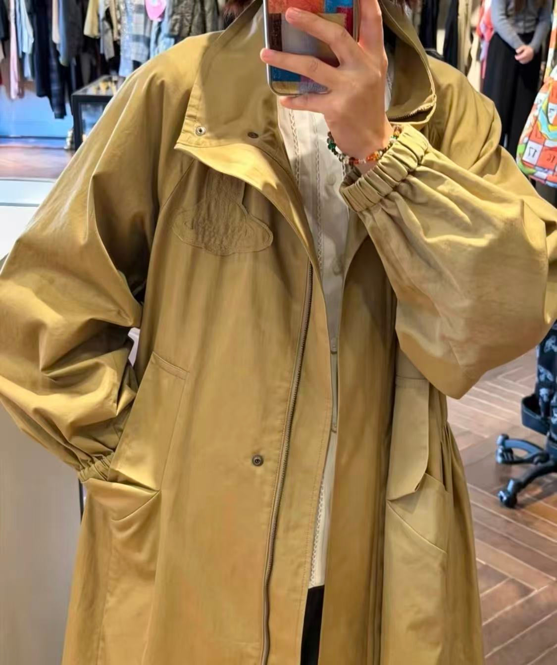 Vivienne Westwood 布貼長款風褸