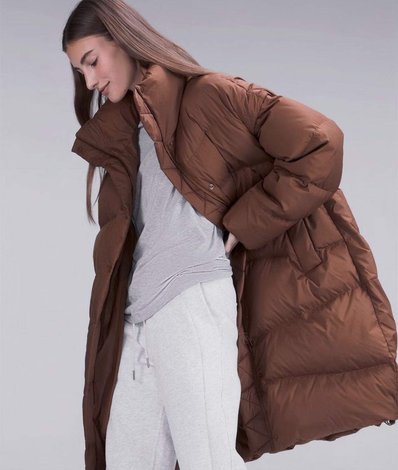 Lululemon 中長羽絨