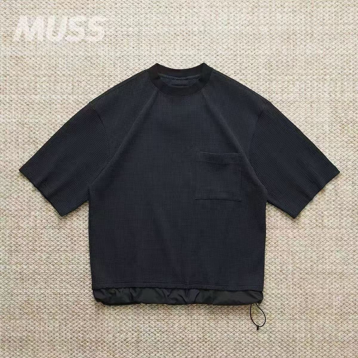 Meanswhile solotex tee