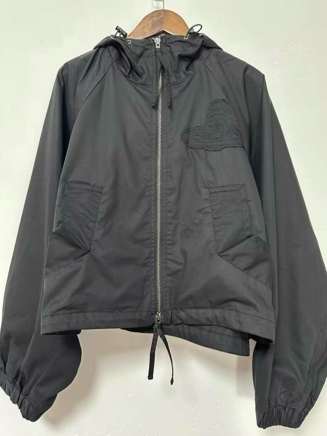 Vivienne Westwood 布貼風褸