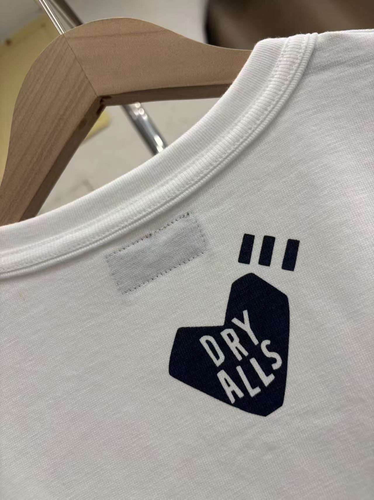 Human made 心心tee
