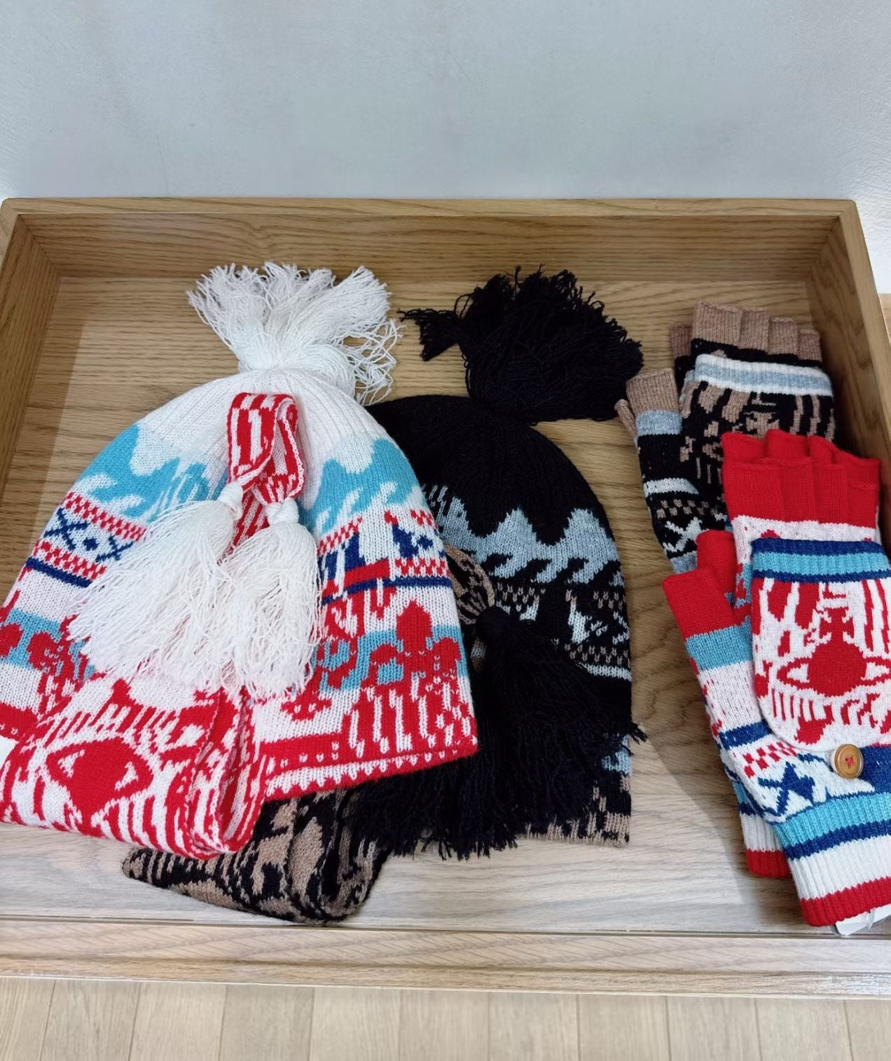 Vivienne Westwood針織提花帽