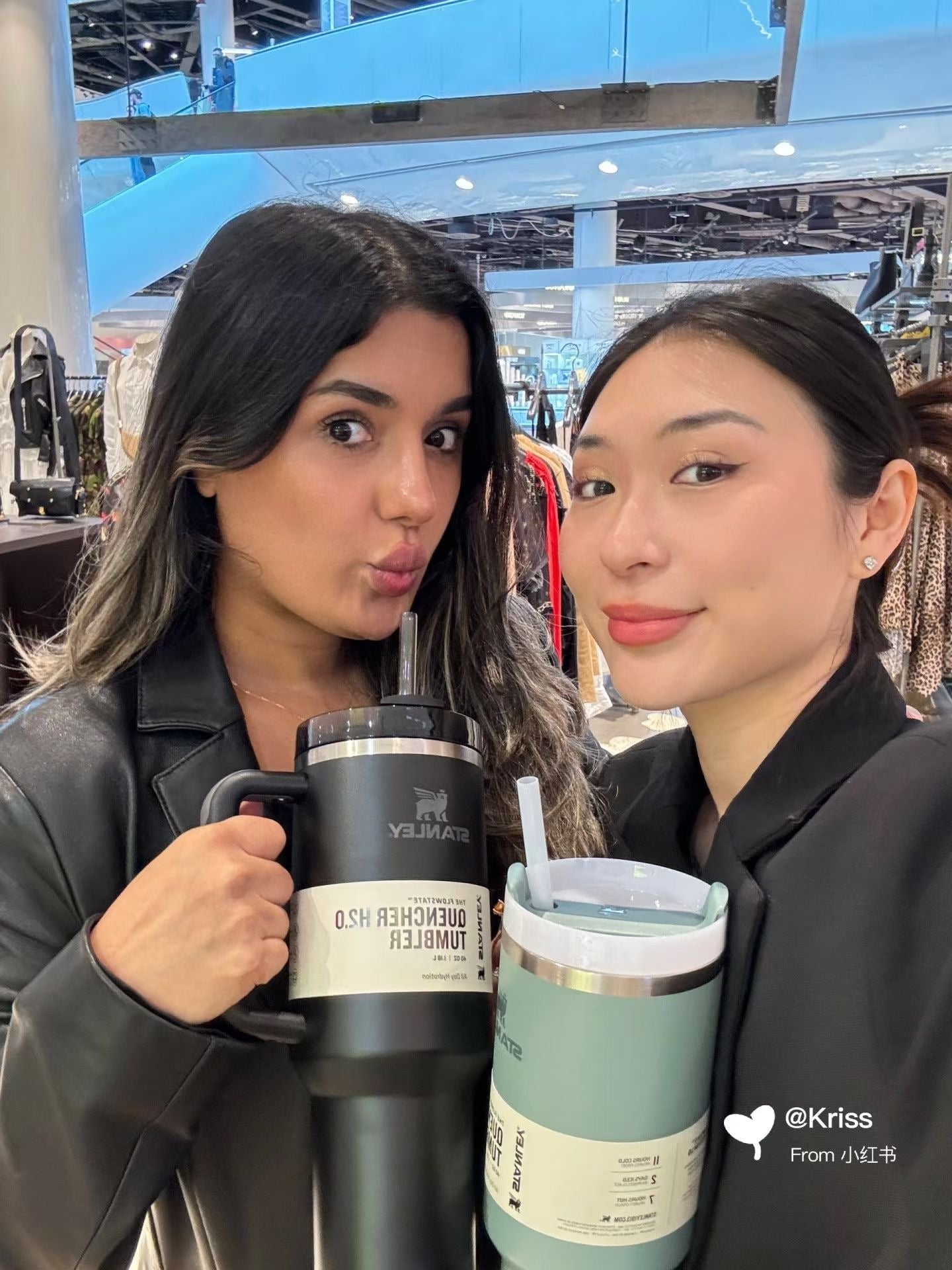 Stanley 不銹鋼吸管杯 880ml