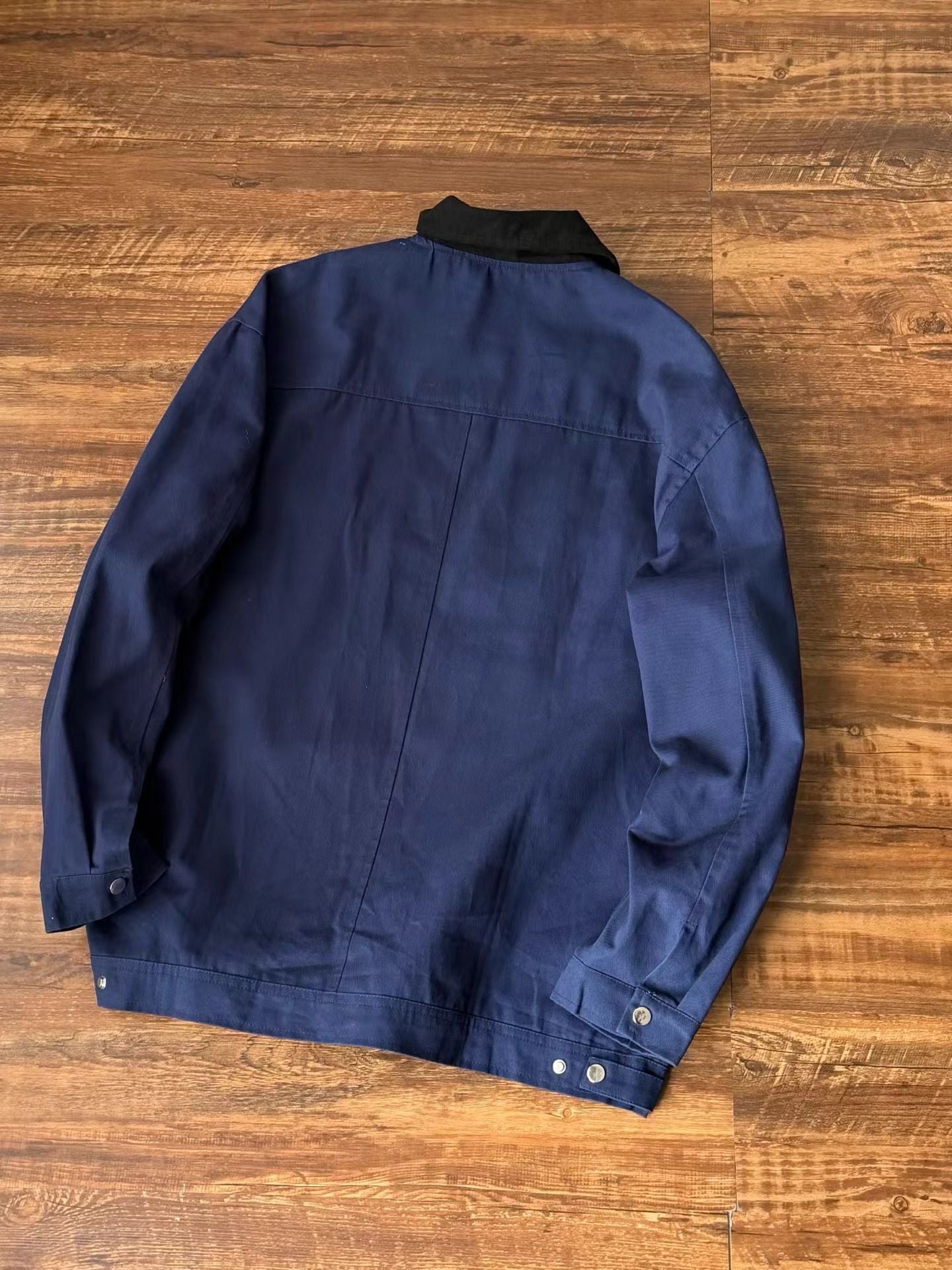 Stussy 外套