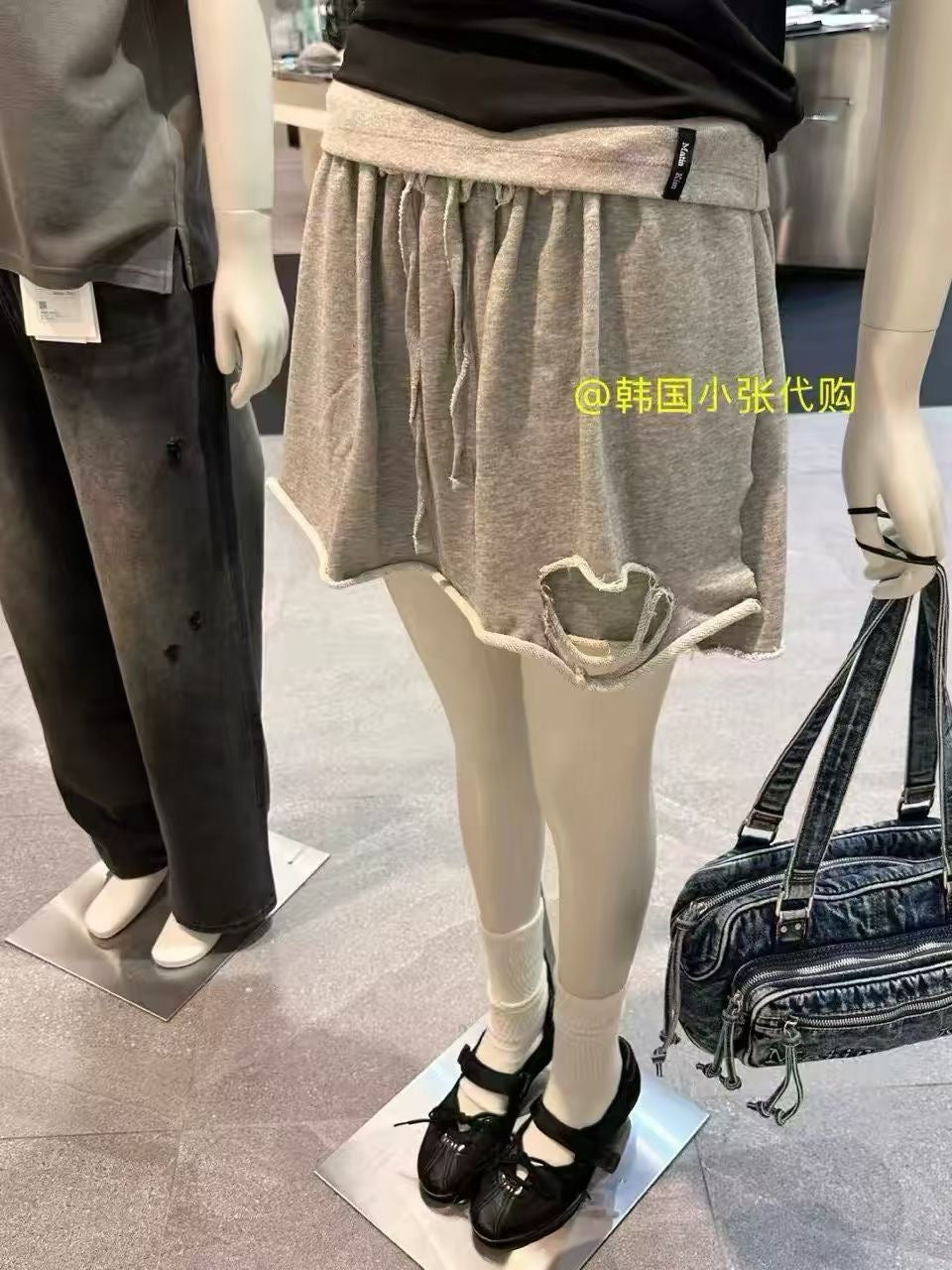Matin Kim 破洞裙褲