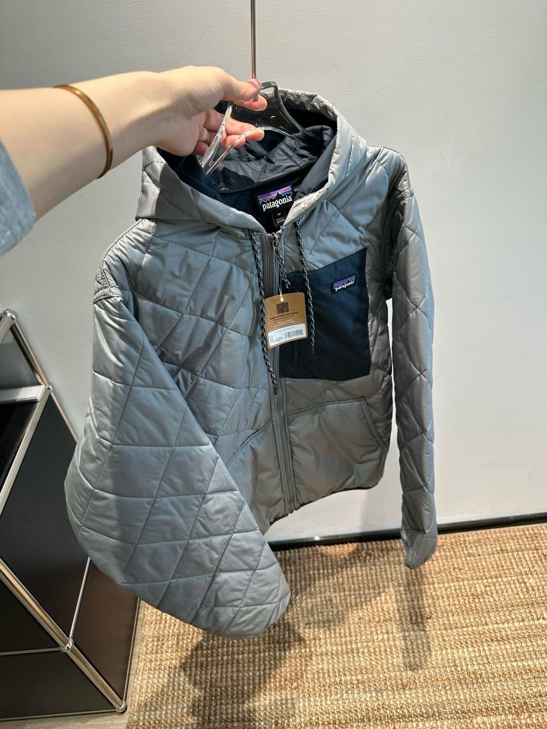 Patagonia 有帽外套