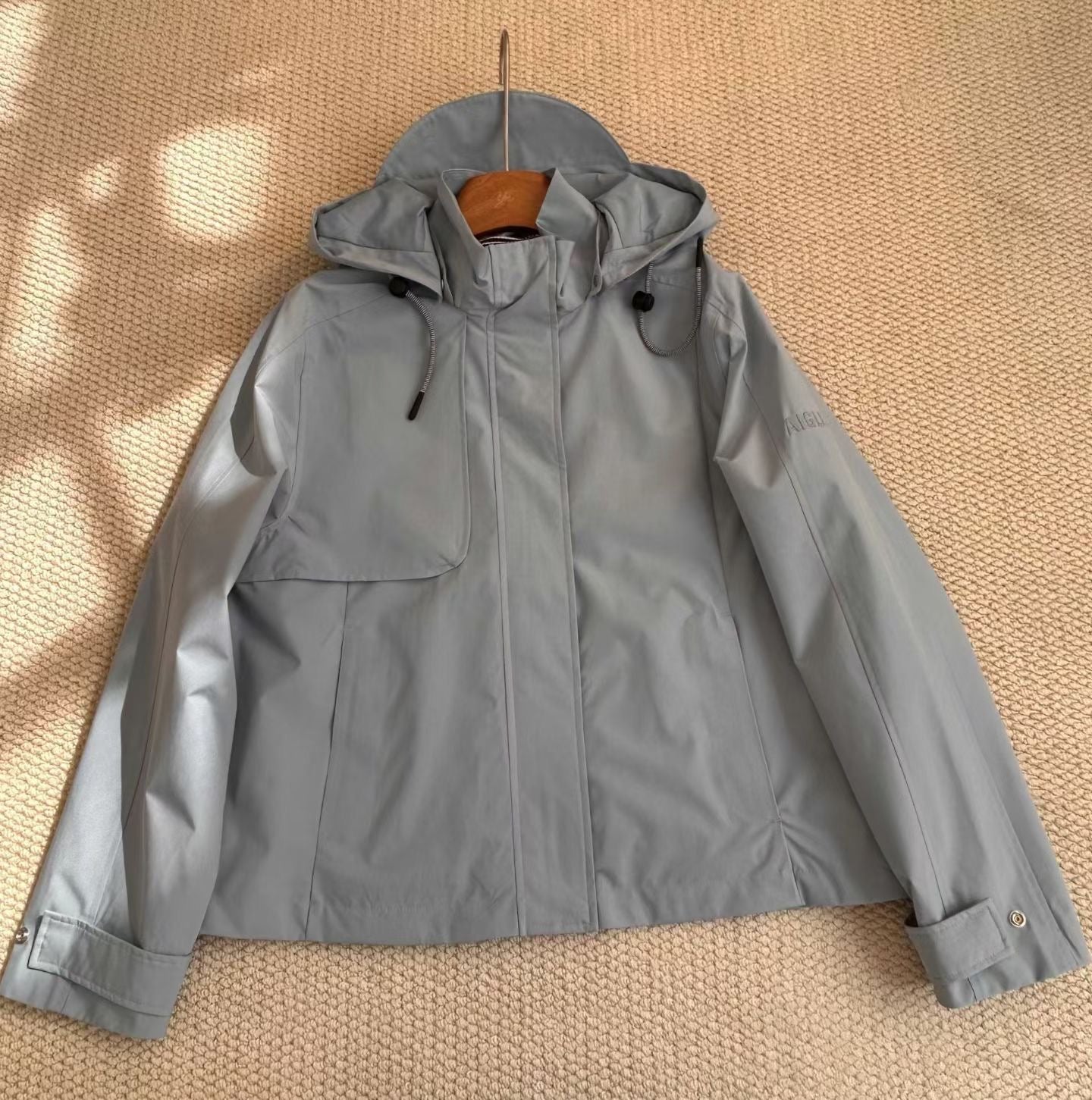 Aigle 防水外套