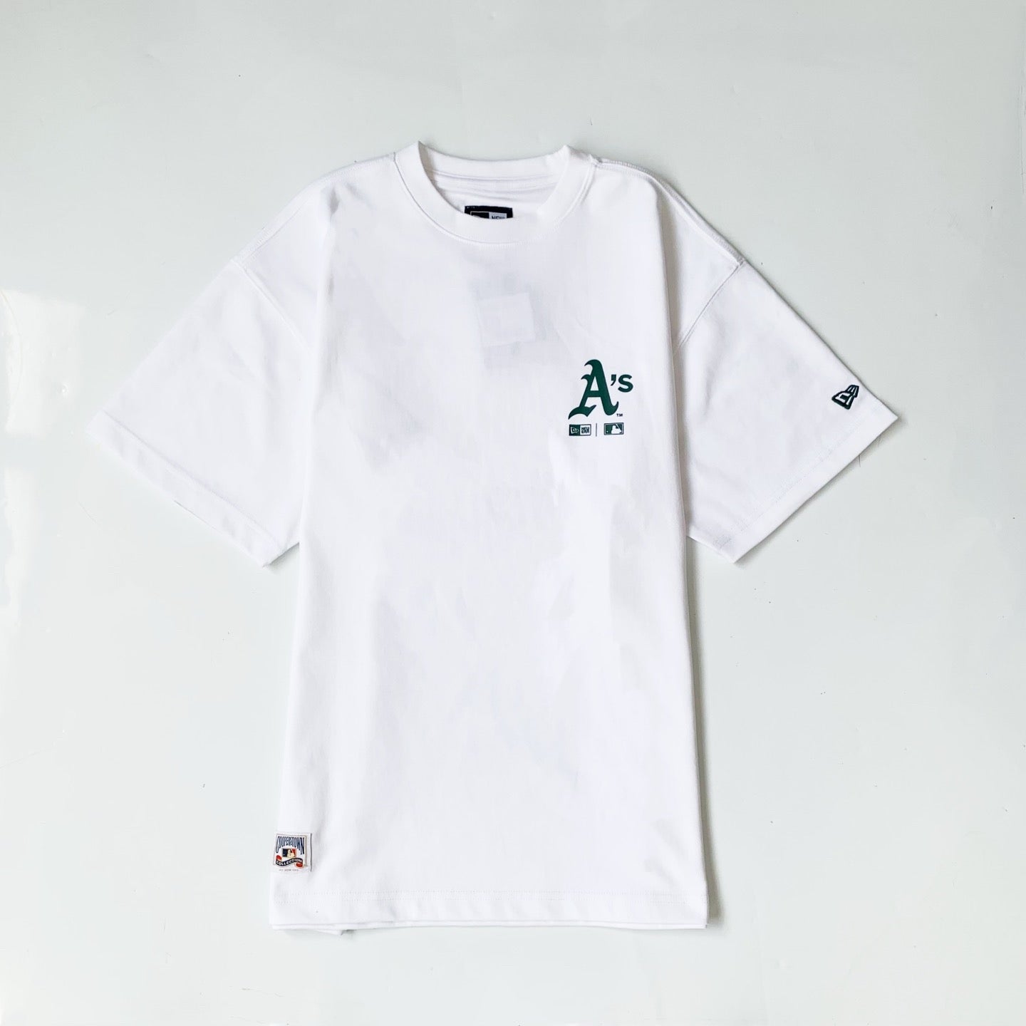 New Era logo tee