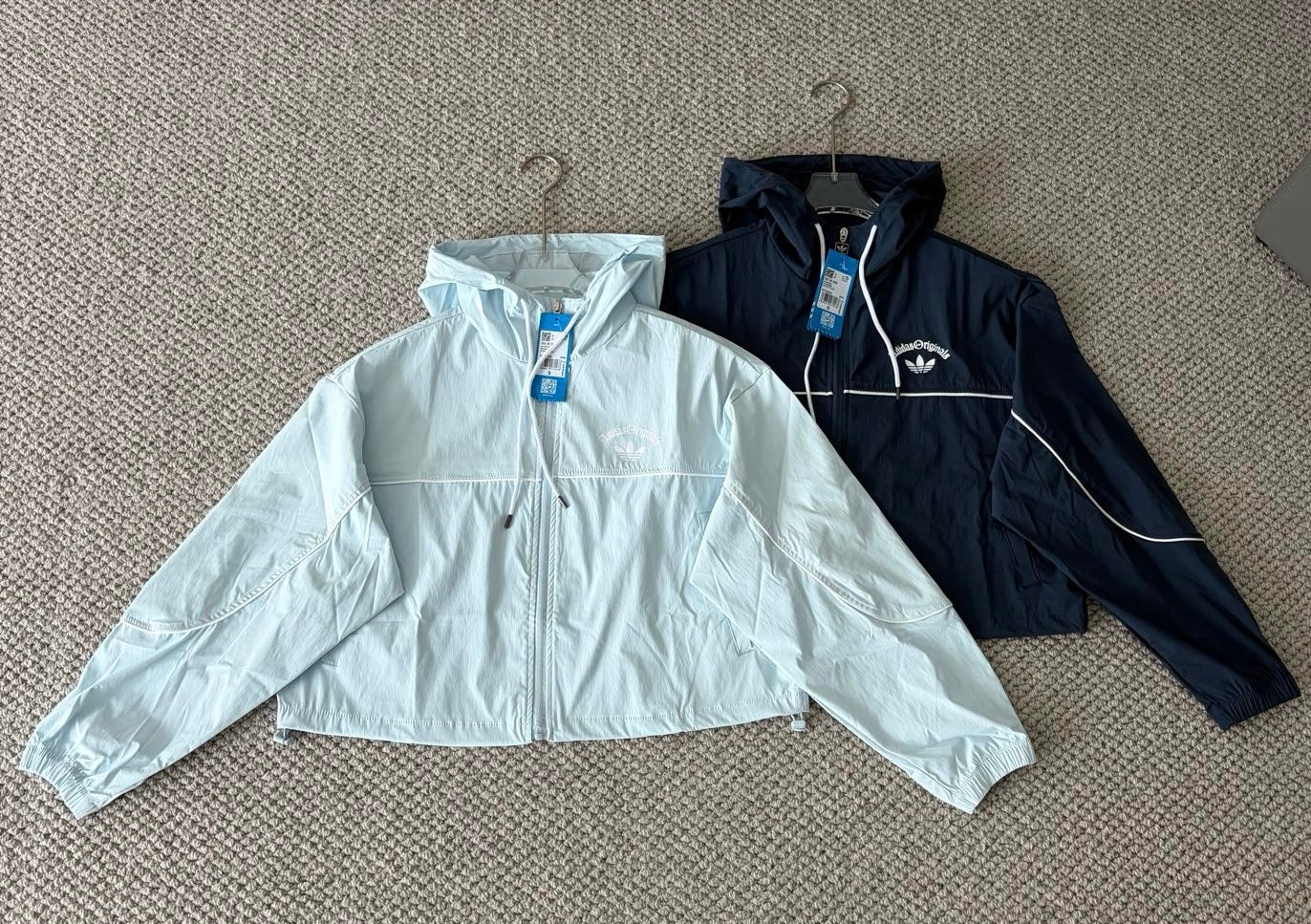 Adidas短身風褸