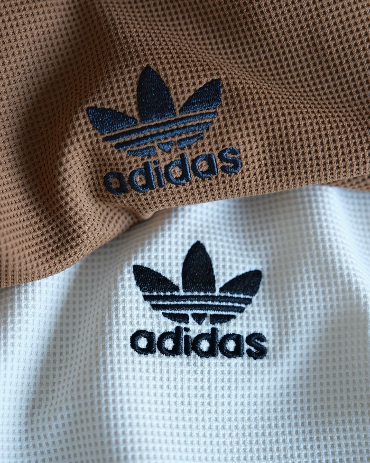 Adidas 撞色外套